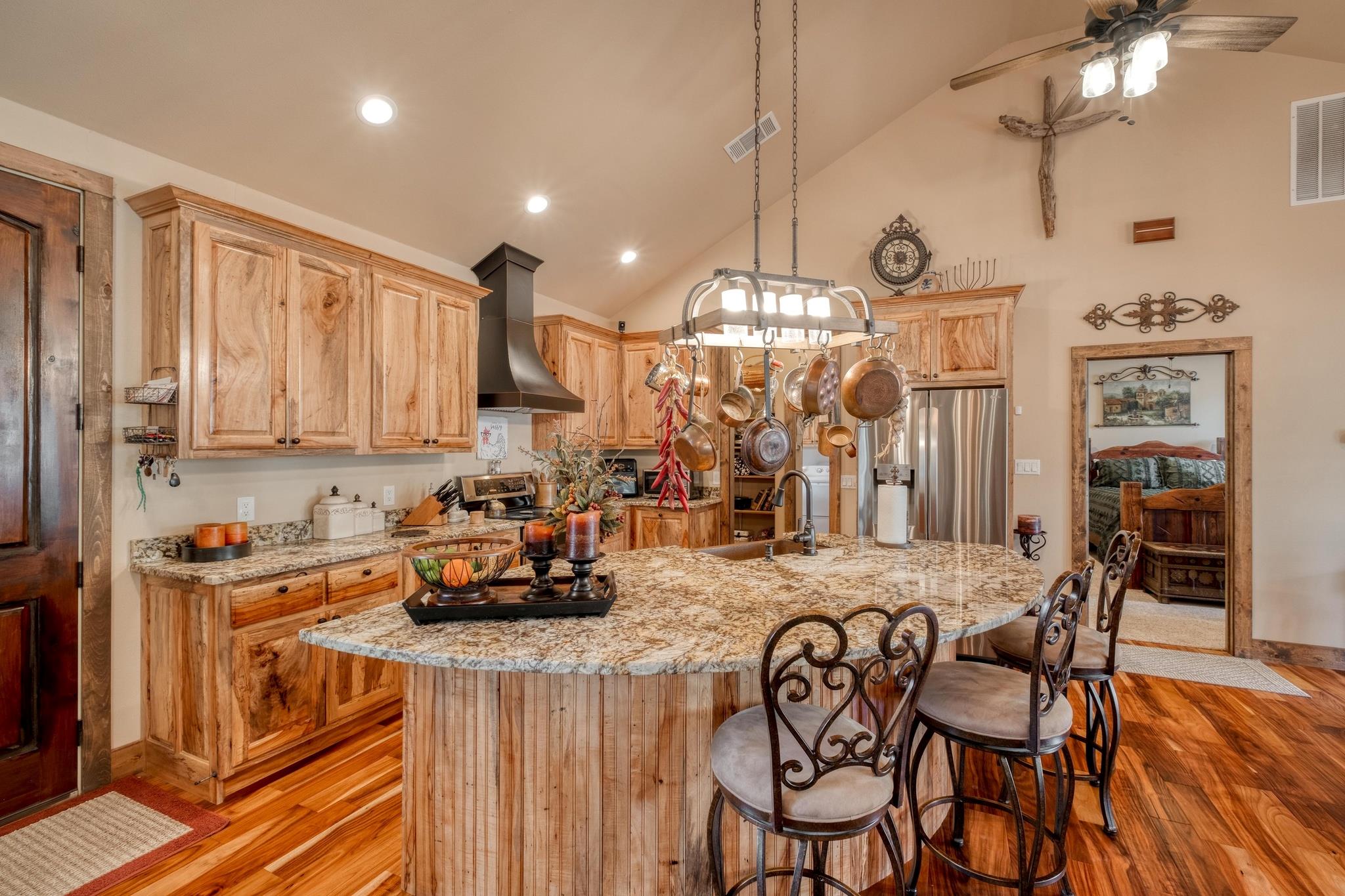 7152 Taylorsville Rd, Dale, TX 78616