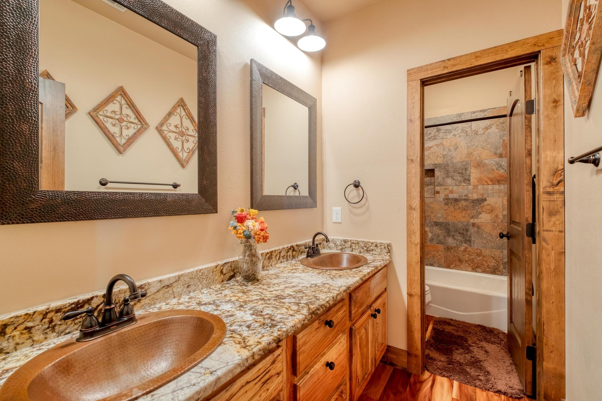 7152 Taylorsville Rd, Dale, TX 78616