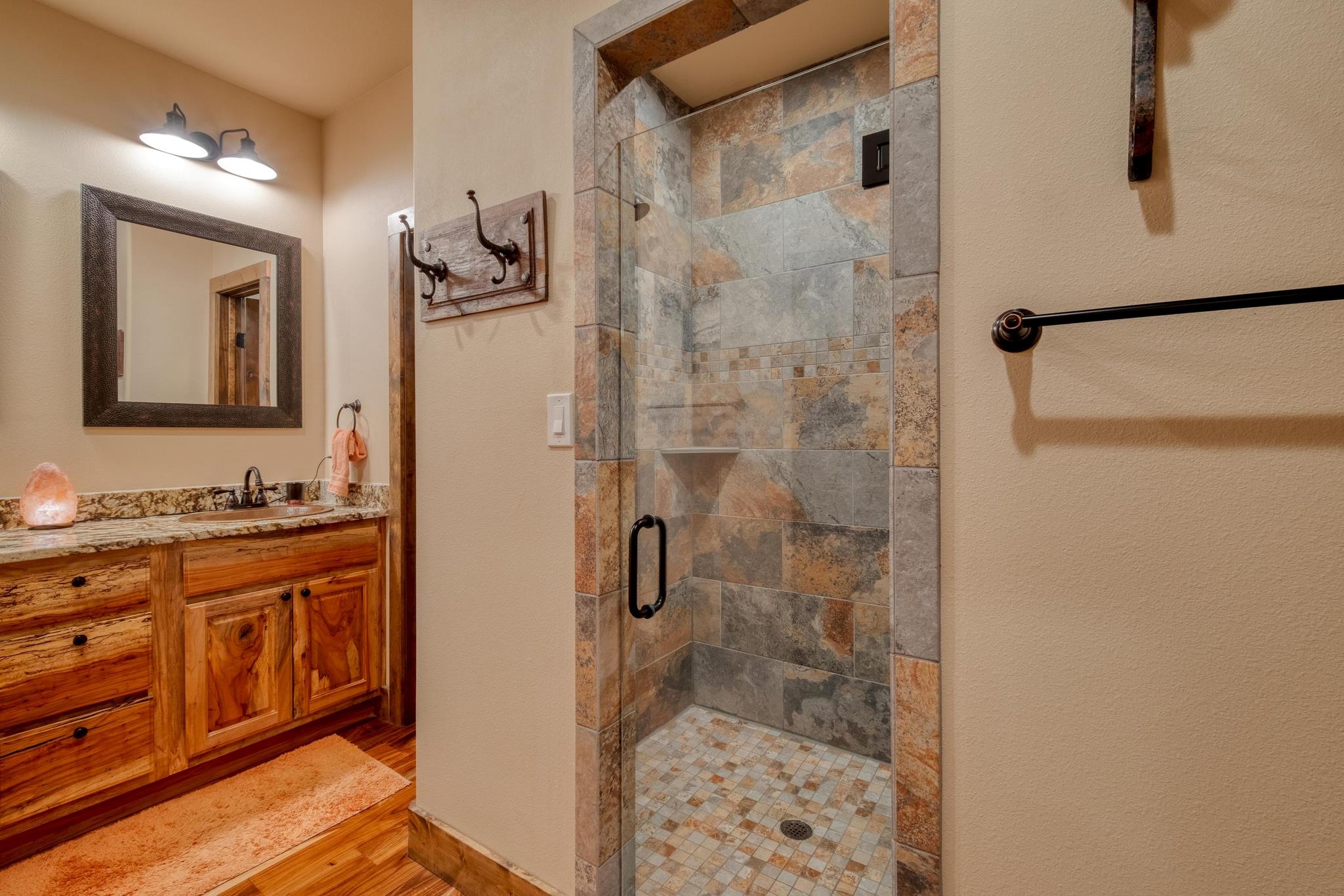 7152 Taylorsville Rd, Dale, TX 78616