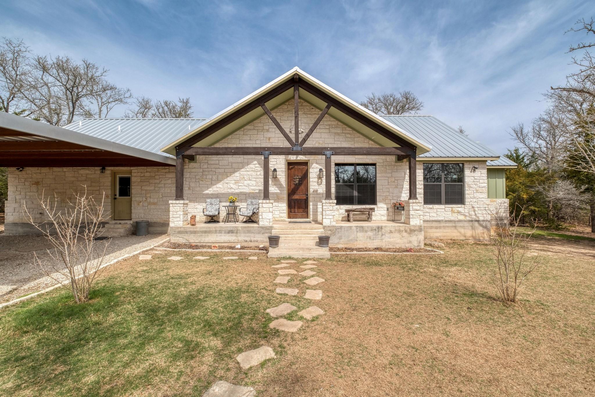 7152 Taylorsville Rd, Dale, TX 78616