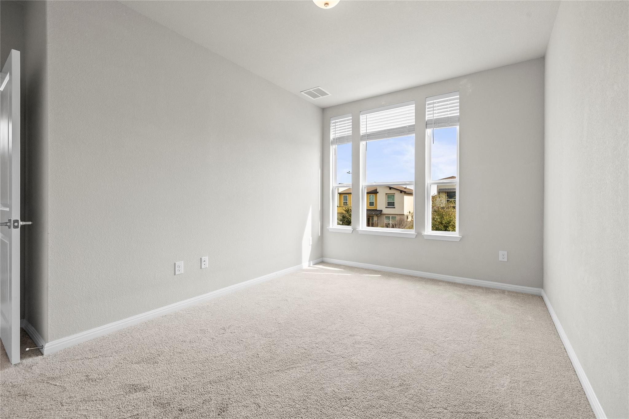 8812 B Whitter Dr # 63, Austin, TX 78747