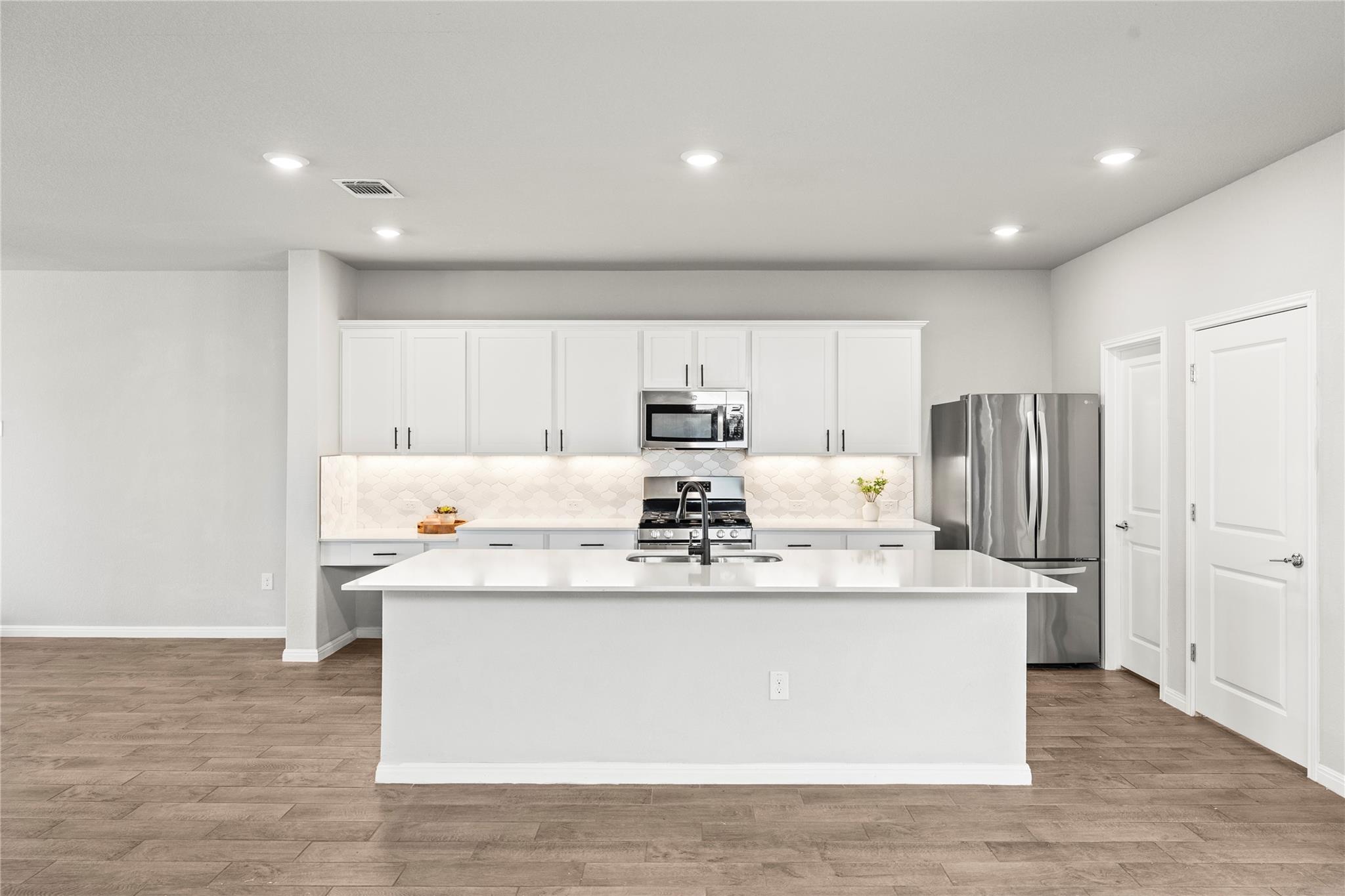 8812 B Whitter Dr # 63, Austin, TX 78747