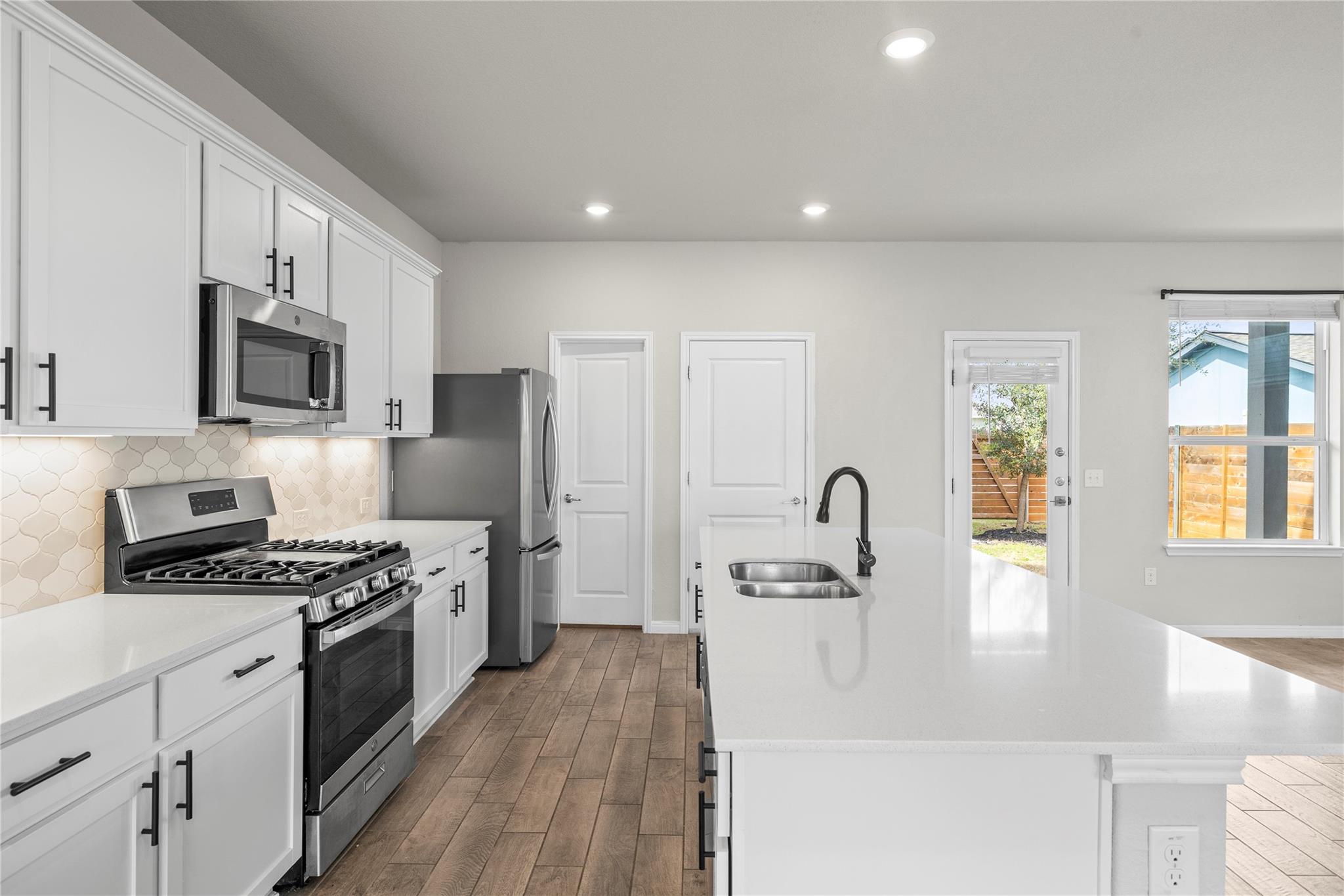 8812 B Whitter Dr # 63, Austin, TX 78747