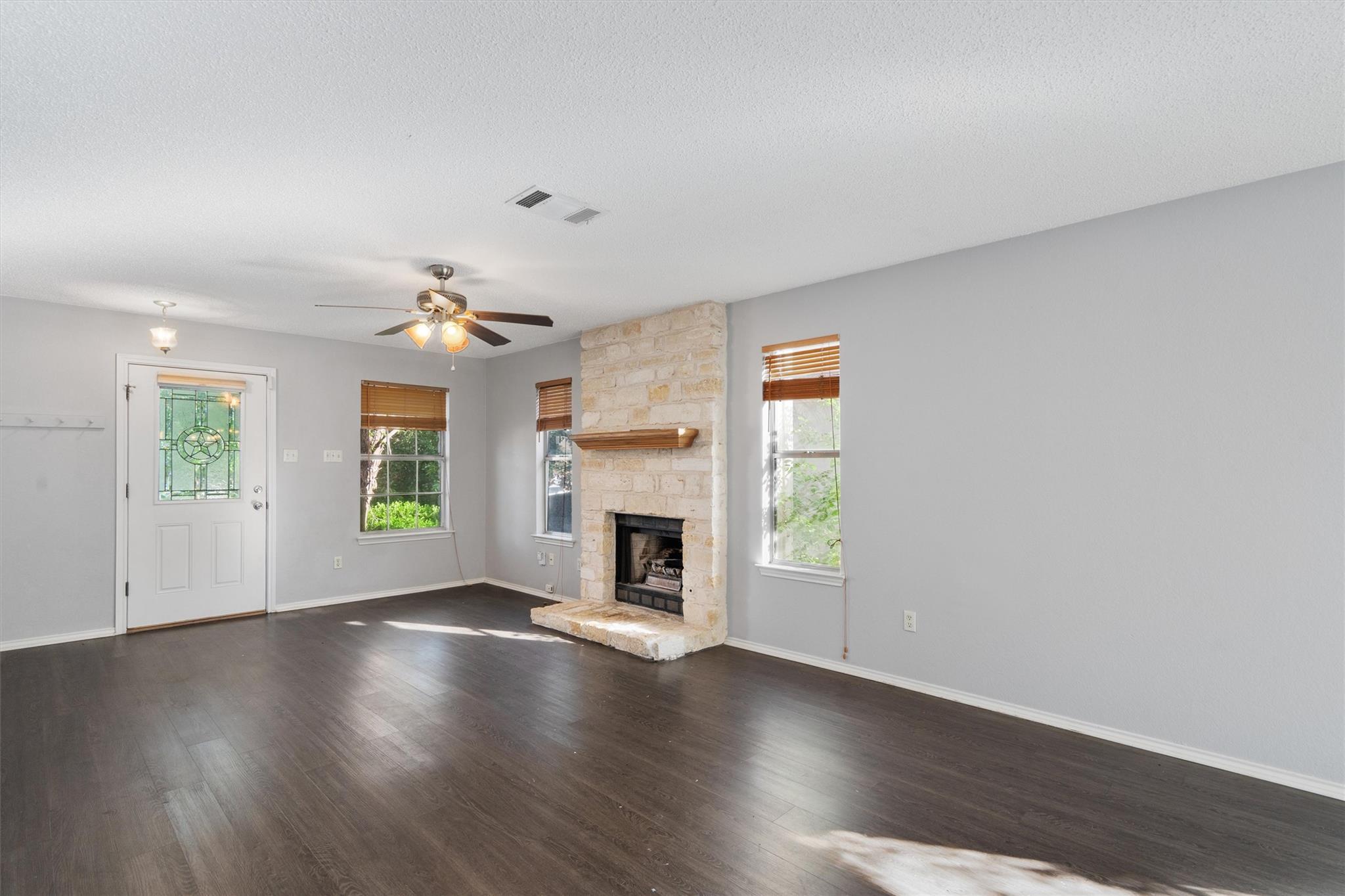 8607 Dandelion Trl, Austin, TX 78745
