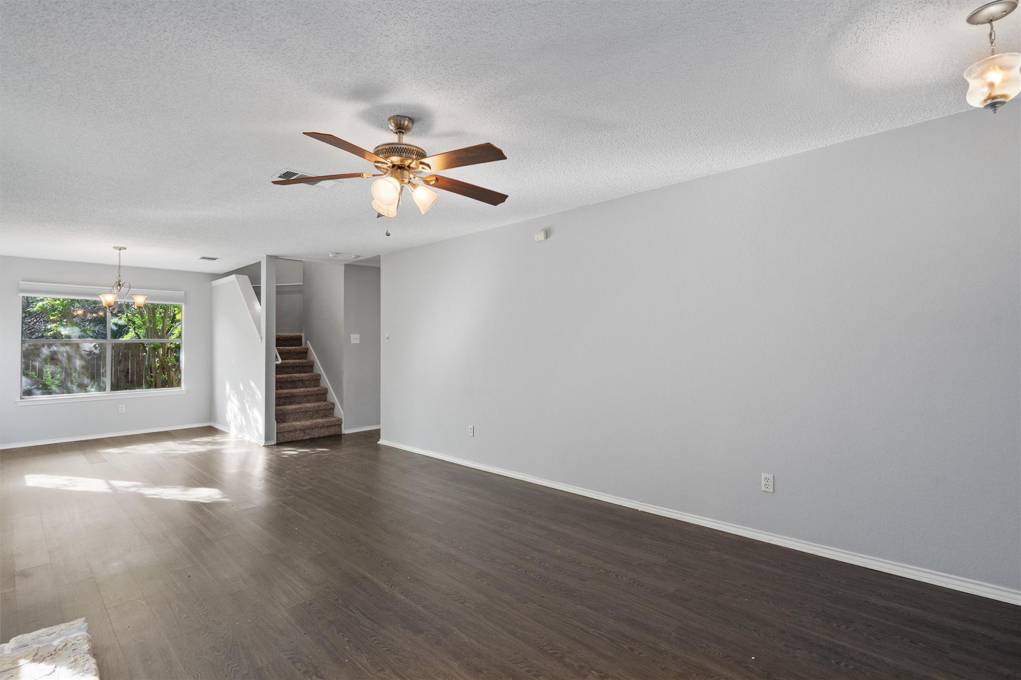 8607 Dandelion Trl, Austin, TX 78745