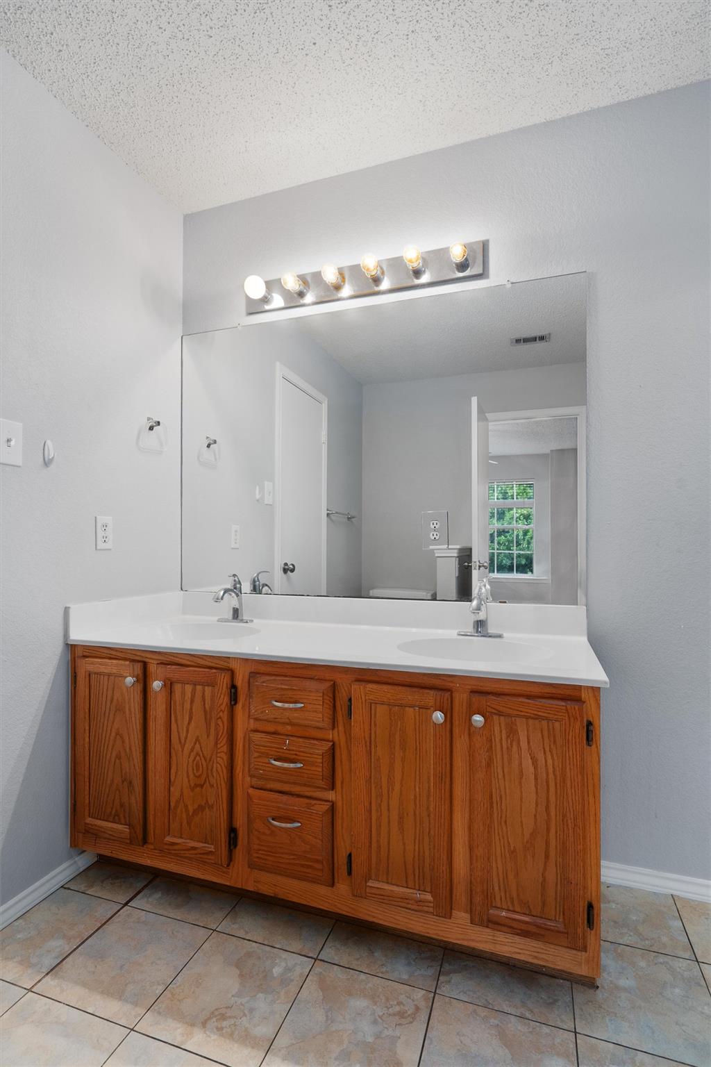 8607 Dandelion Trl, Austin, TX 78745