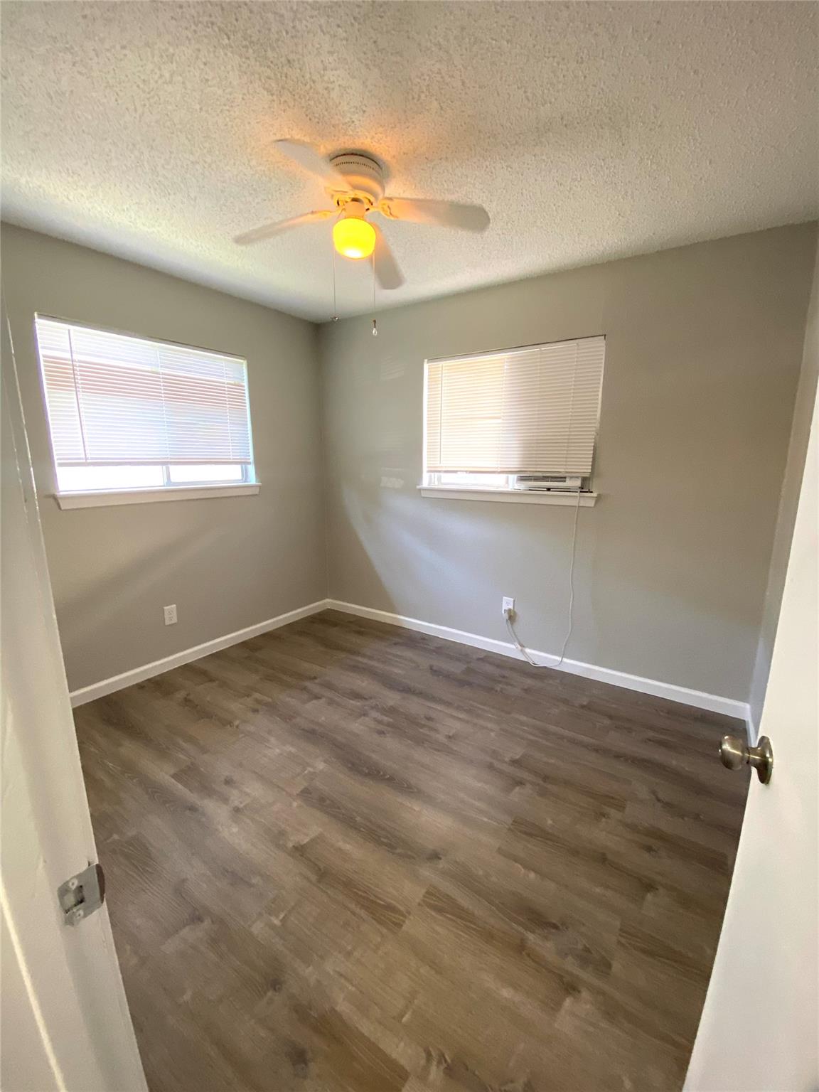 404 Swanee Dr # B, Austin, TX 78752