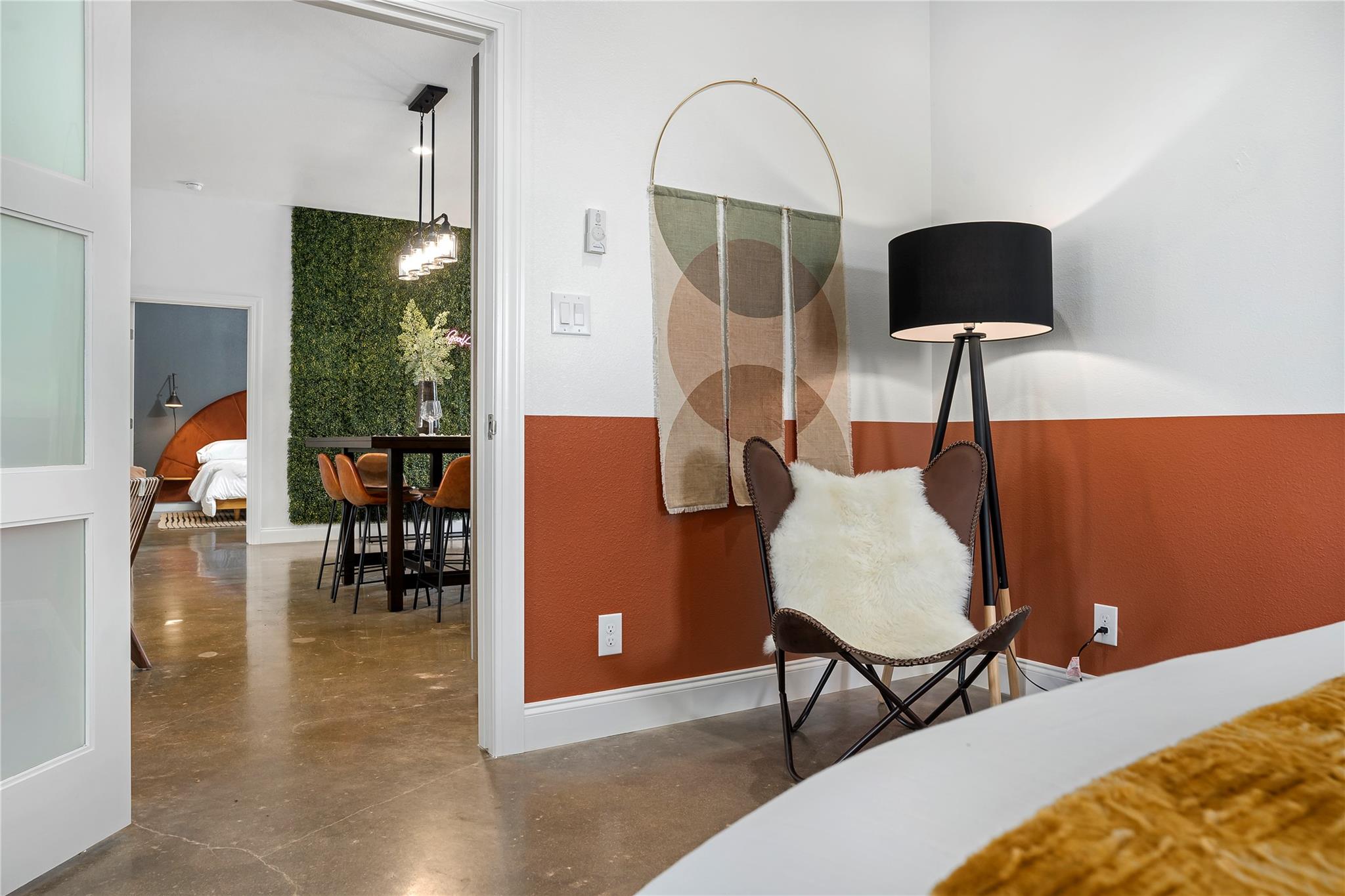 849 W Live Oak St, Fredericksburg, TX 78624