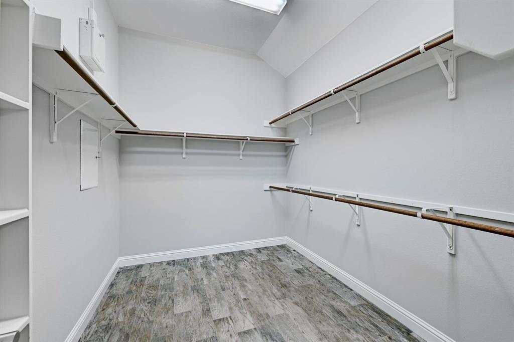 154 Goodwater Ct, Austin, TX 78737