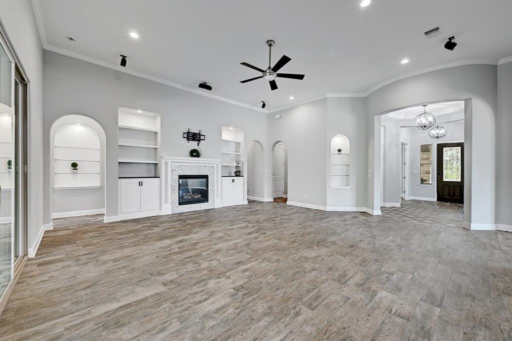 154 Goodwater Ct, Austin, TX 78737