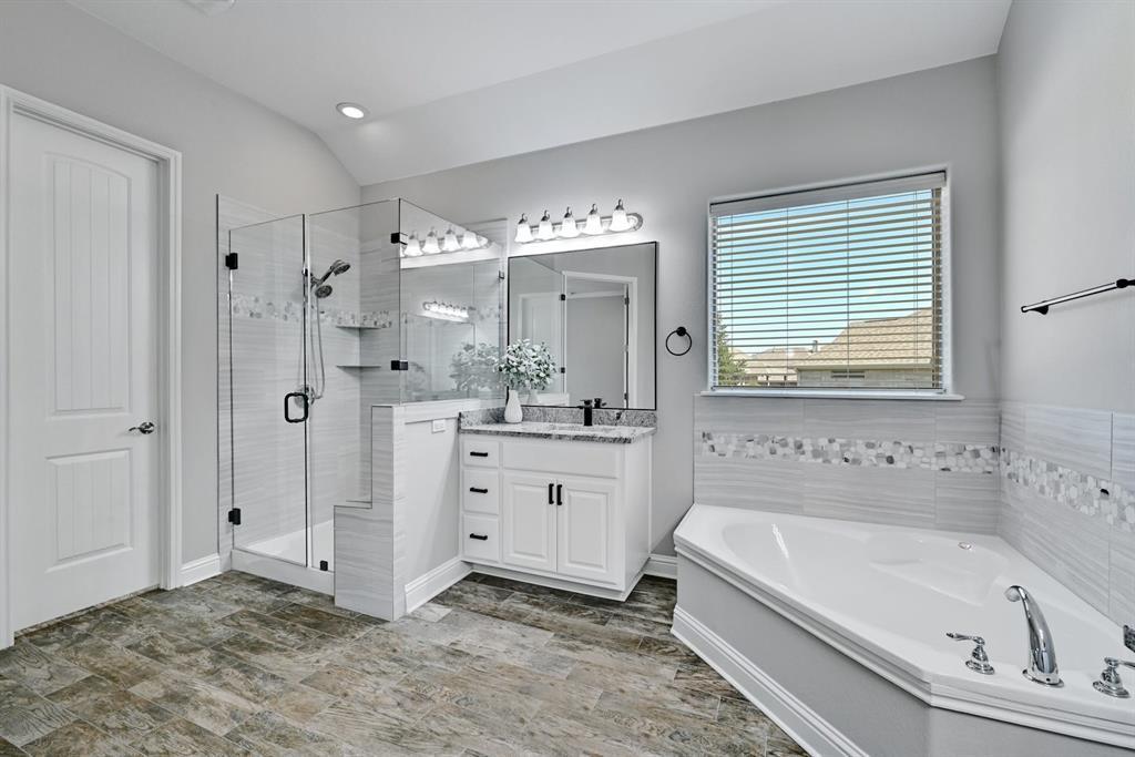 154 Goodwater Ct, Austin, TX 78737