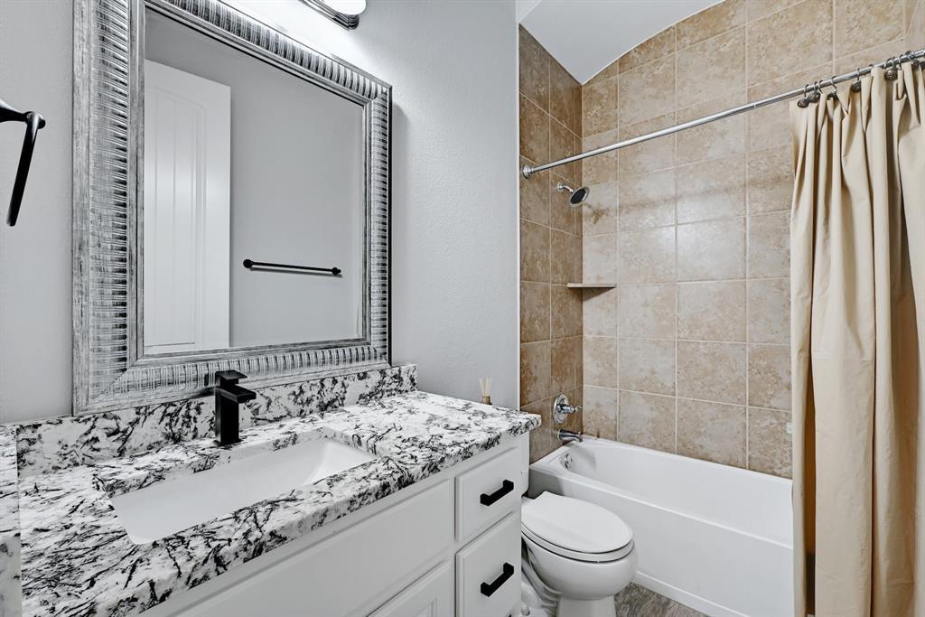 154 Goodwater Ct, Austin, TX 78737