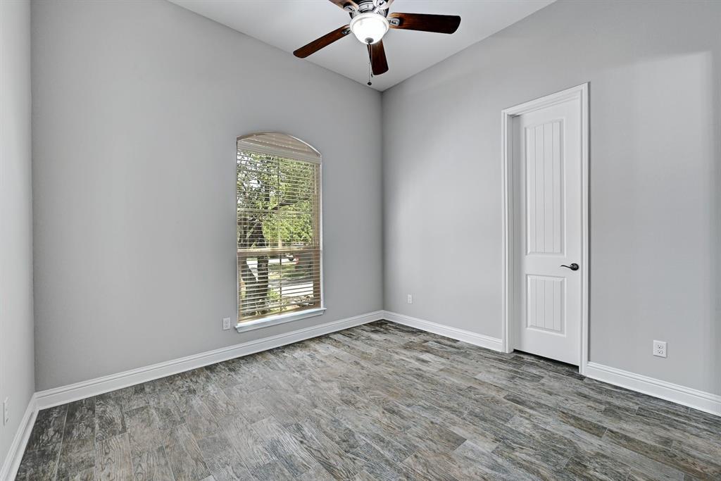 154 Goodwater Ct, Austin, TX 78737