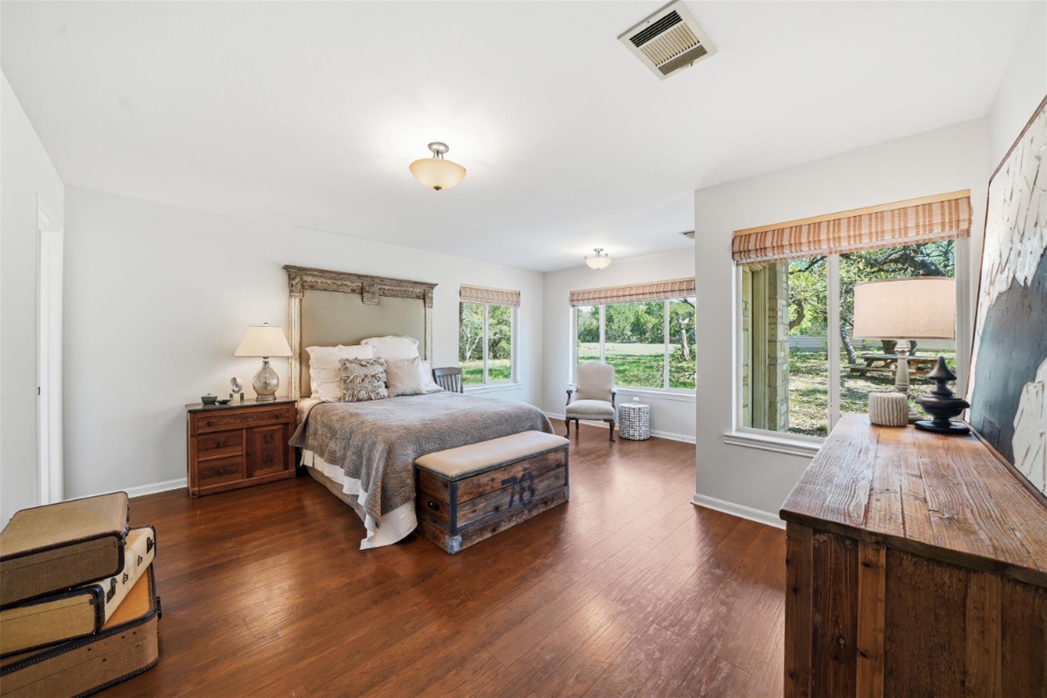 1041 Hidden Hills Hls, Dripping Springs, TX 78620