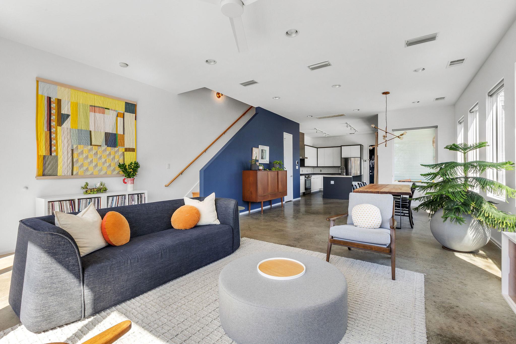 900 Brentwood St # B, Austin, TX 78757