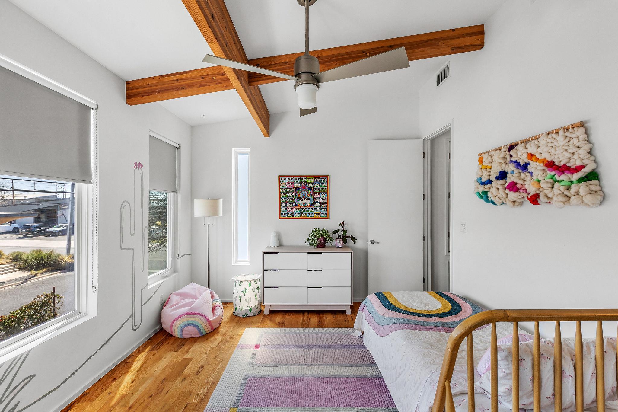 900 Brentwood St # B, Austin, TX 78757