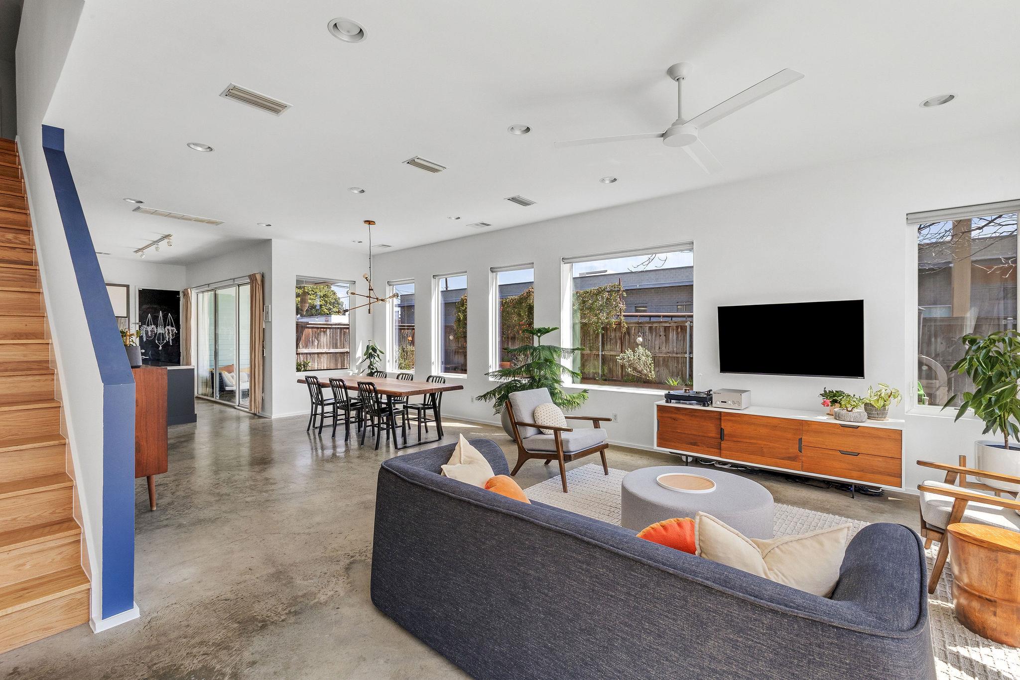 900 Brentwood St # B, Austin, TX 78757