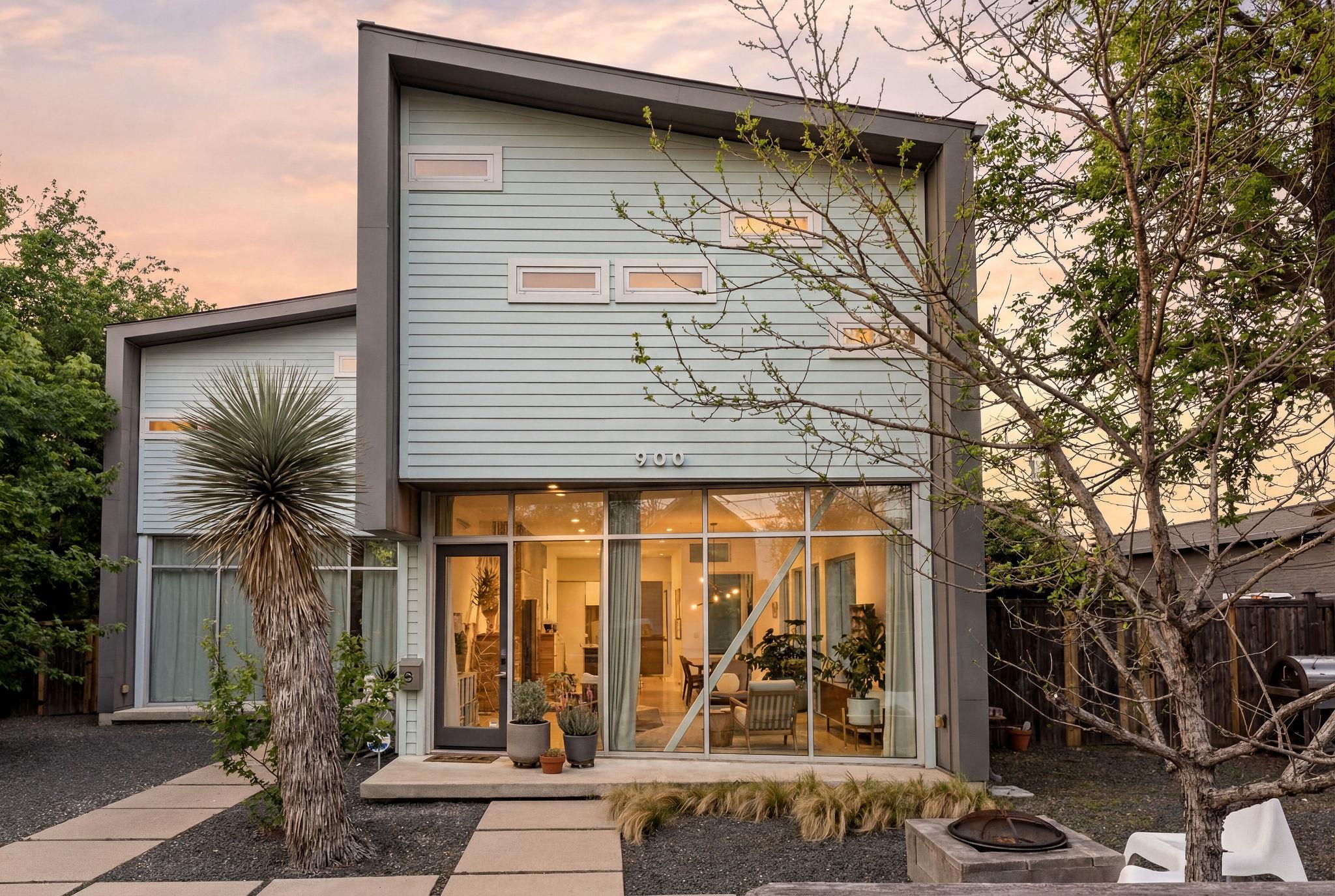 900 Brentwood St # B, Austin, TX 78757