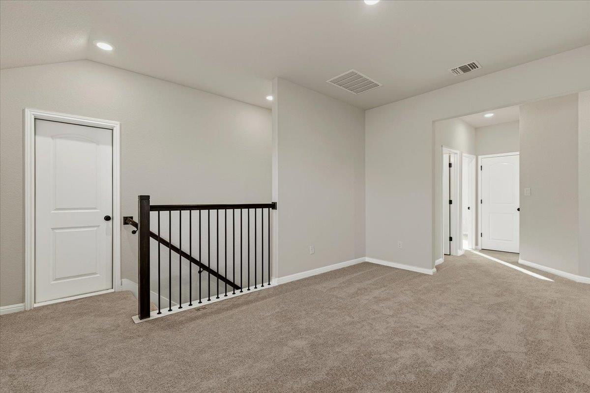 158 Crater Lake Dr, Dripping Springs, TX 78620