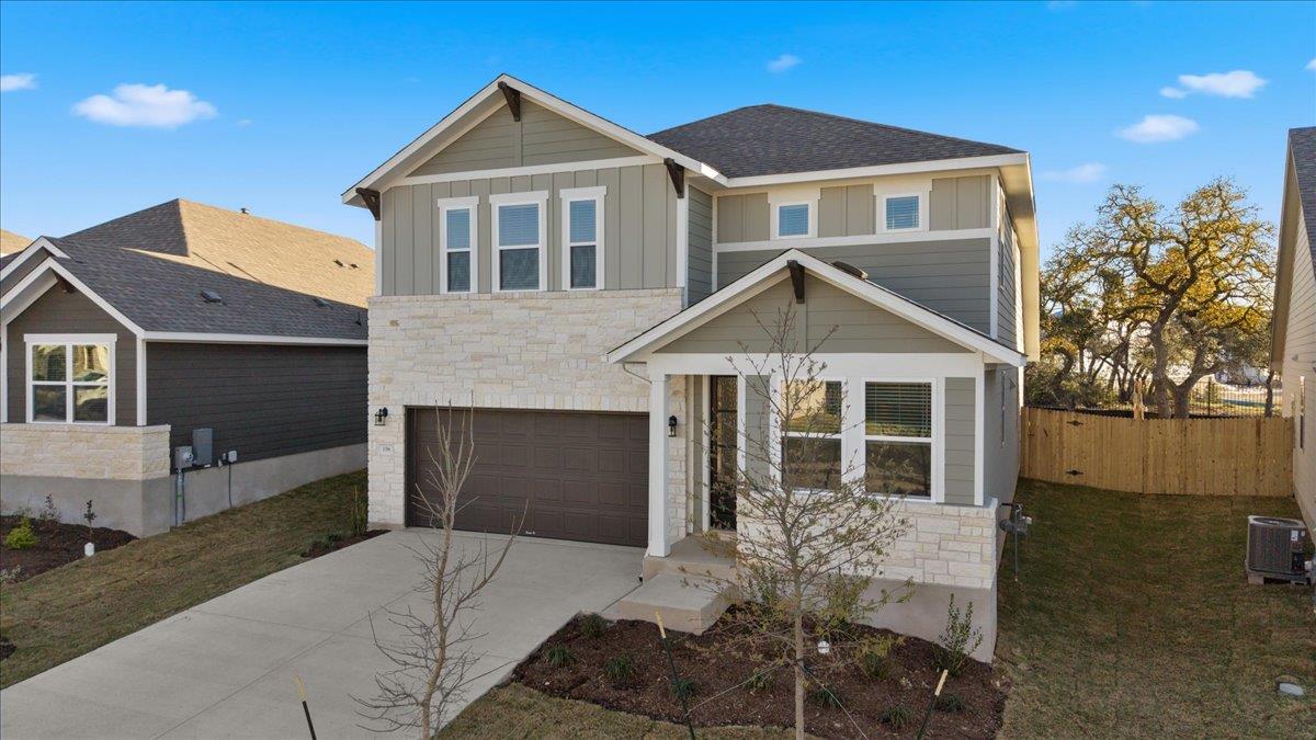 158 Crater Lake Dr, Dripping Springs, TX 78620