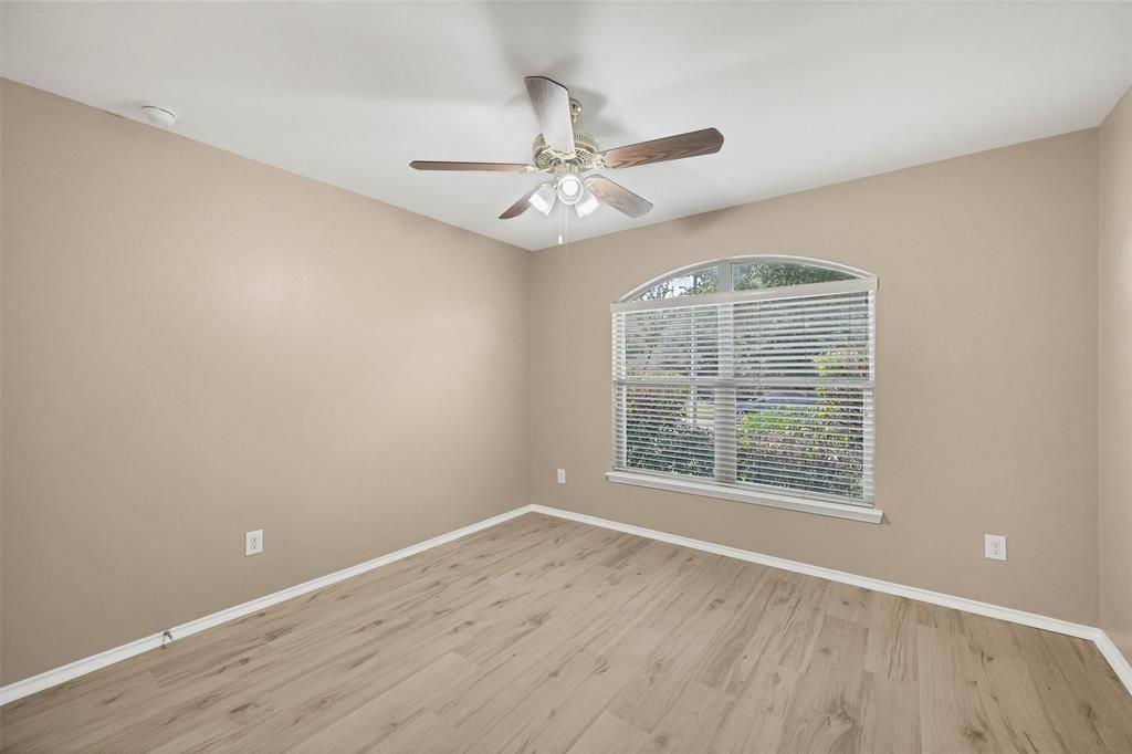 1203 Hyde Park Dr, Round Rock, TX 78665