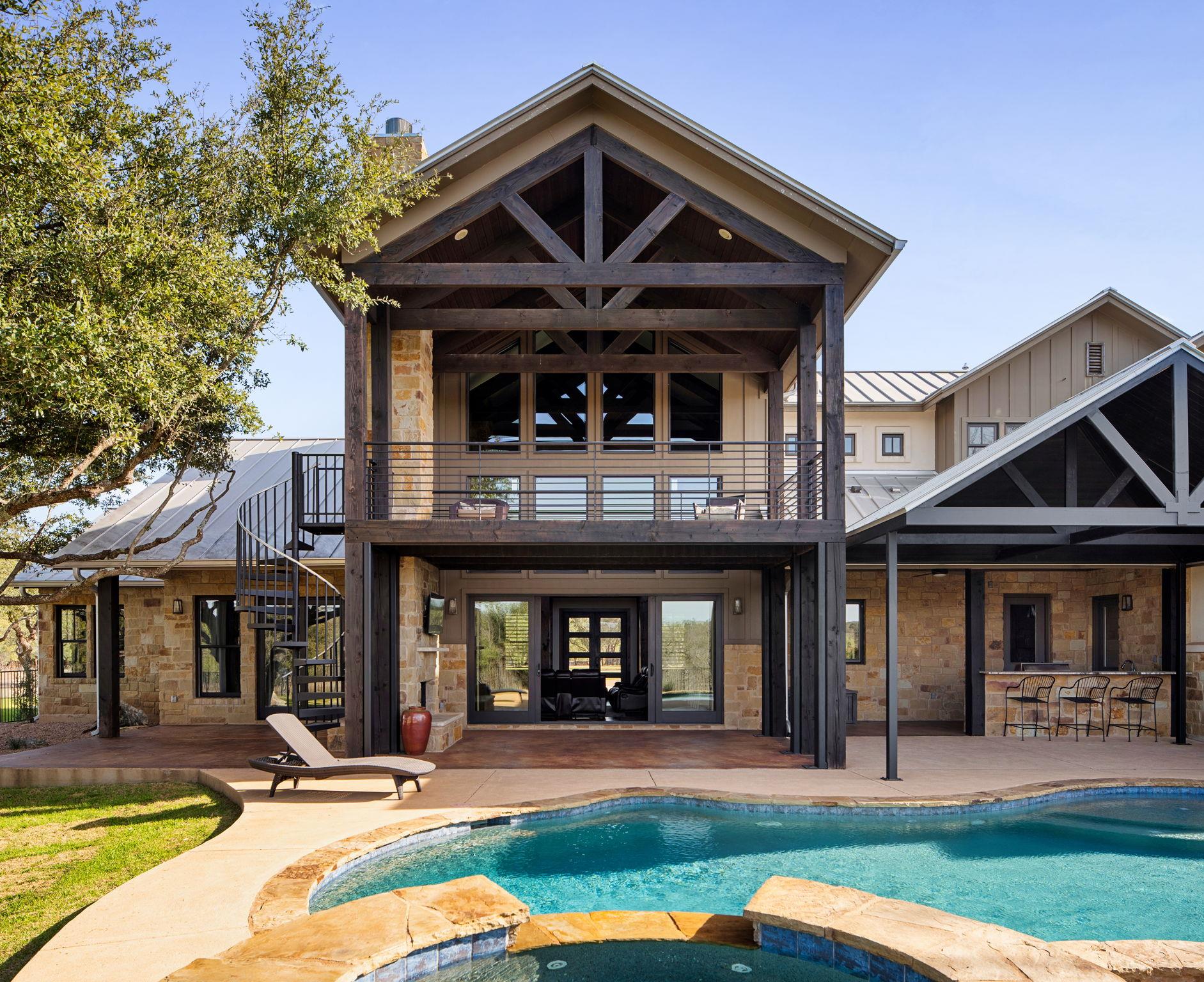 265 McKellar Rd, Dripping Springs, TX 78620