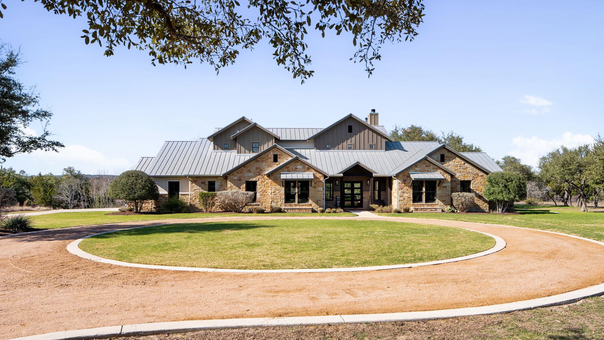 265 McKellar Rd, Dripping Springs, TX 78620