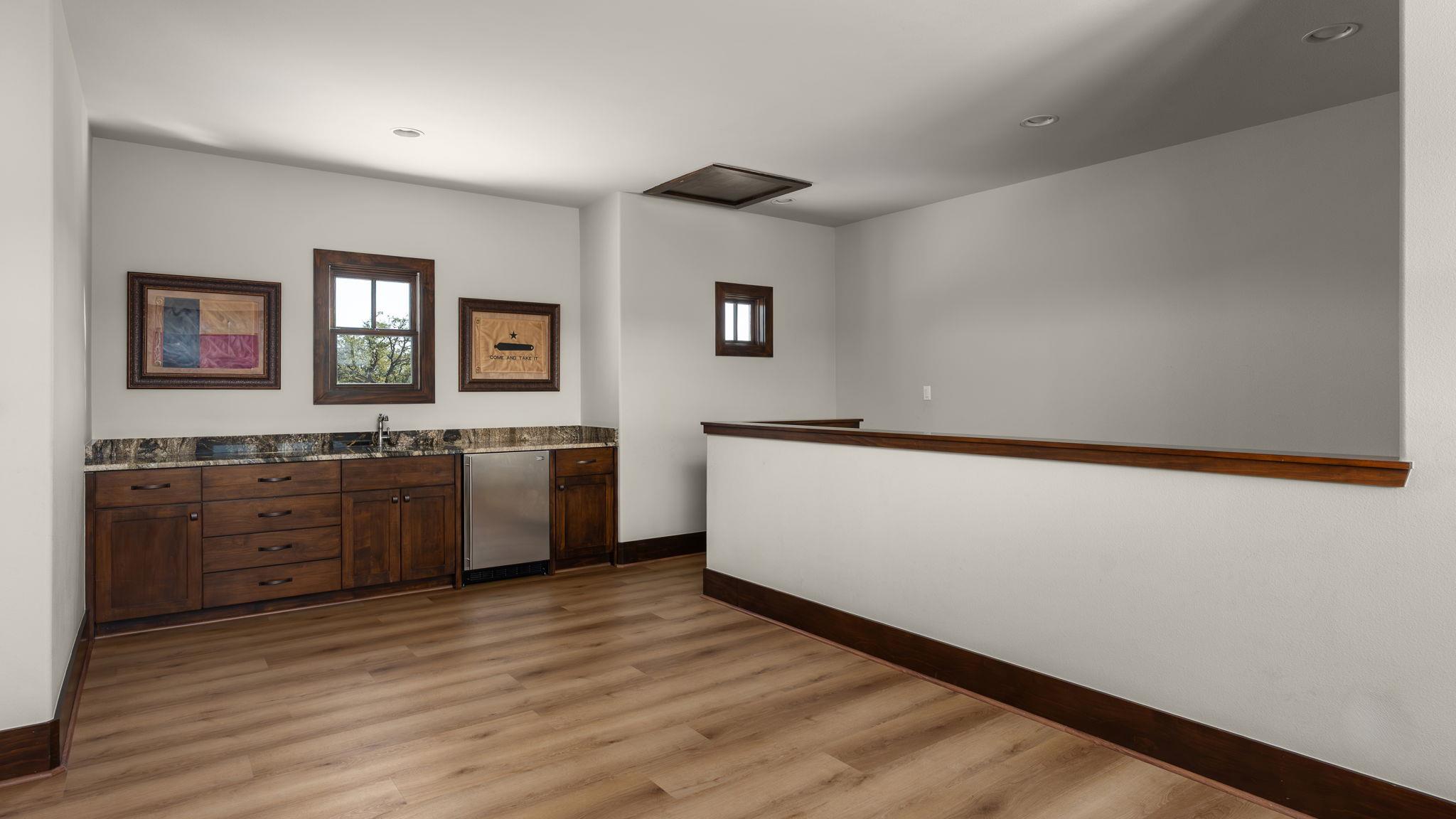 265 McKellar Rd, Dripping Springs, TX 78620