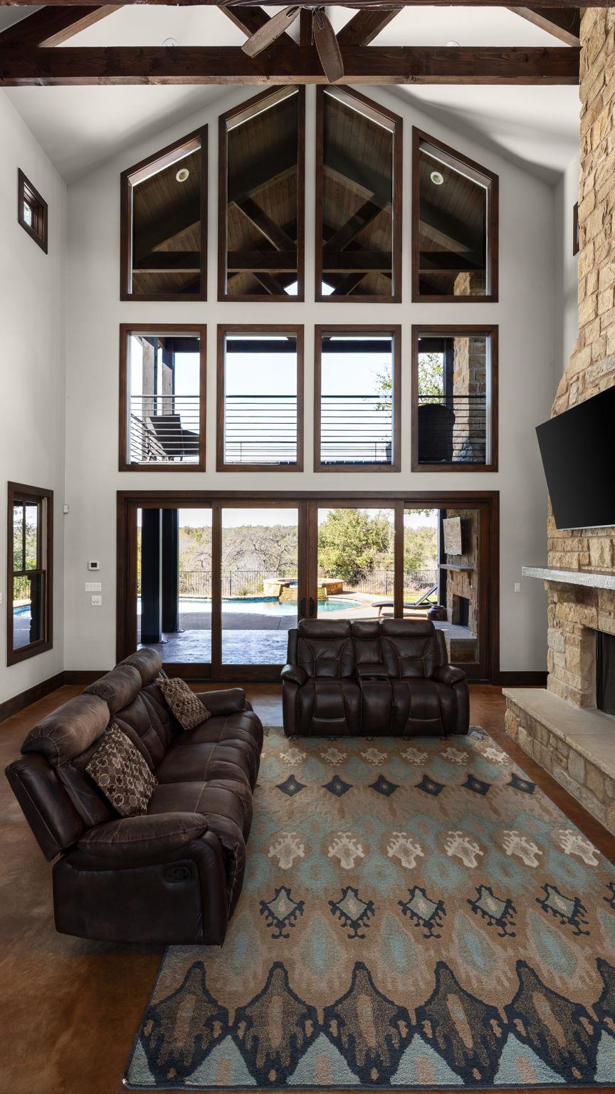 265 McKellar Rd, Dripping Springs, TX 78620