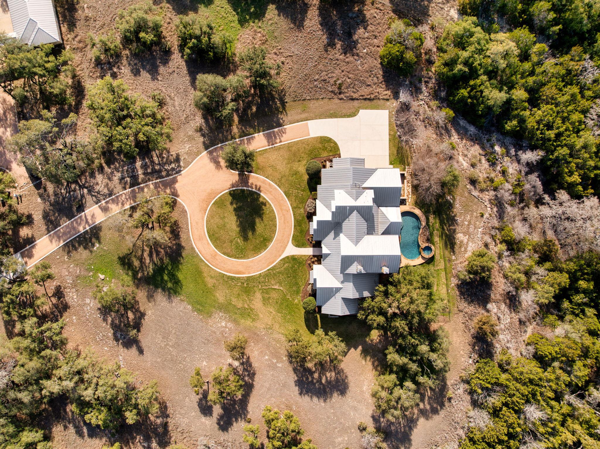 265 McKellar Rd, Dripping Springs, TX 78620