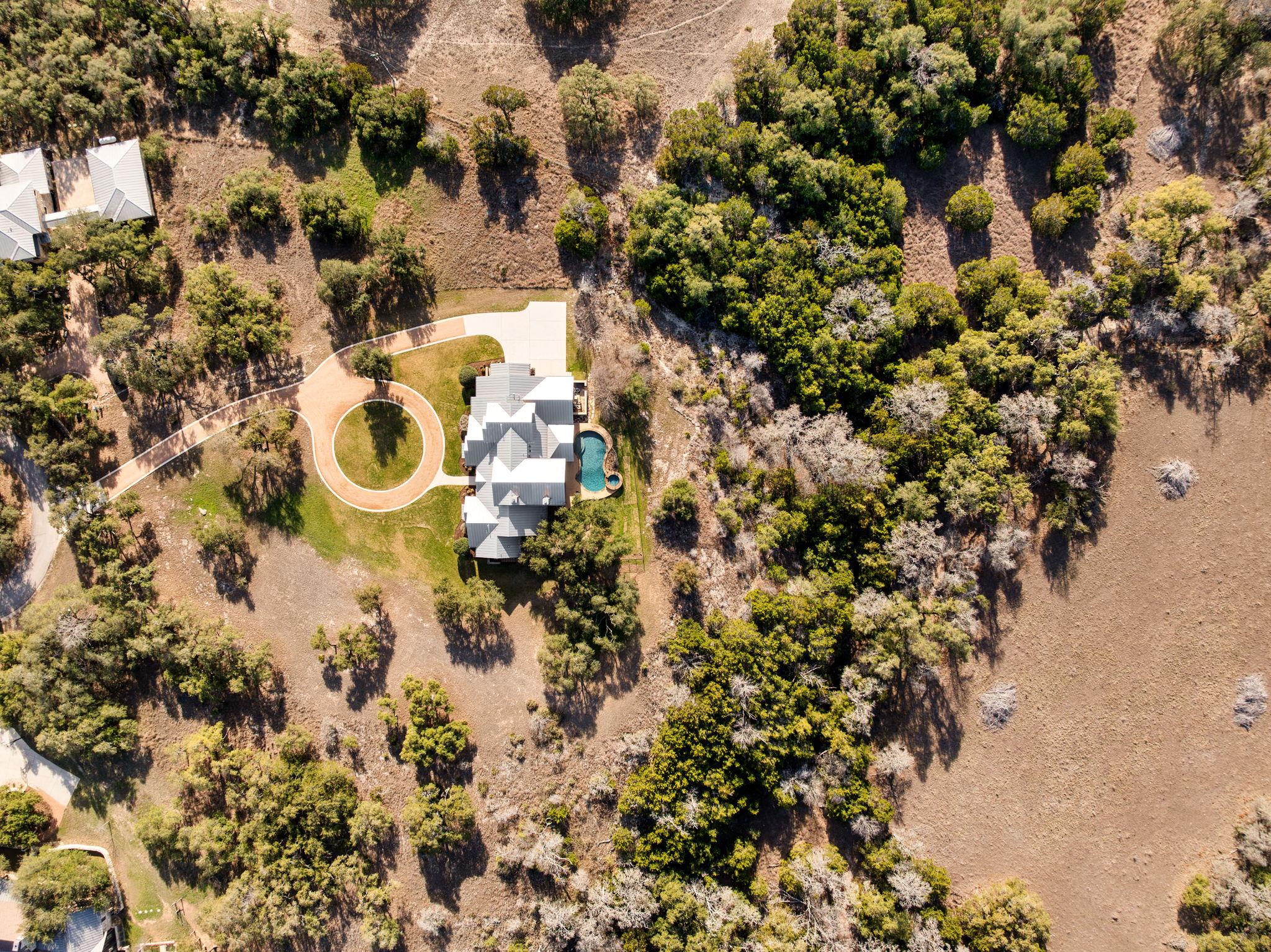 265 McKellar Rd, Dripping Springs, TX 78620