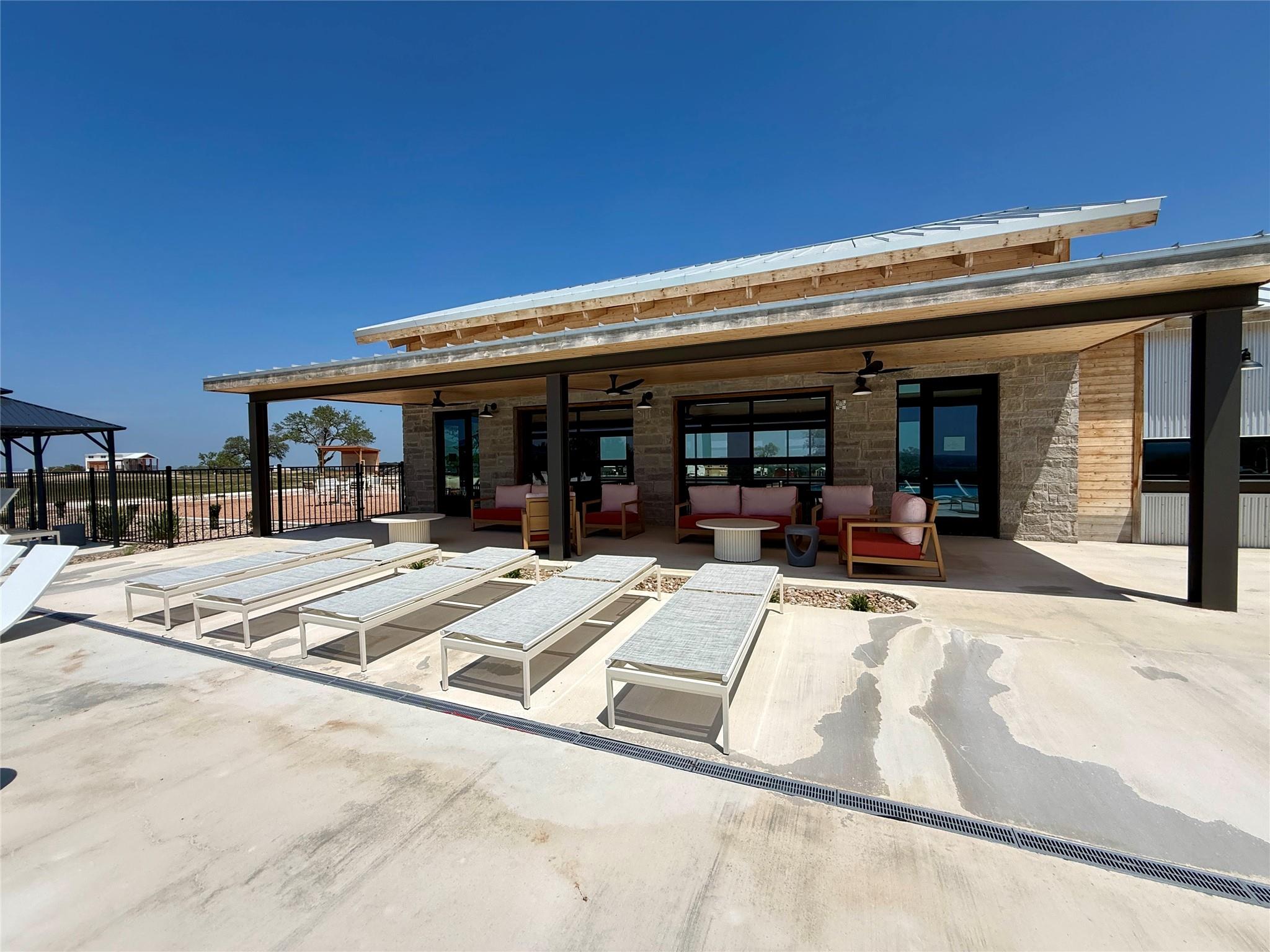 5386 Ranch Road 1376 Rd # 328, Fredericksburg, TX 78624