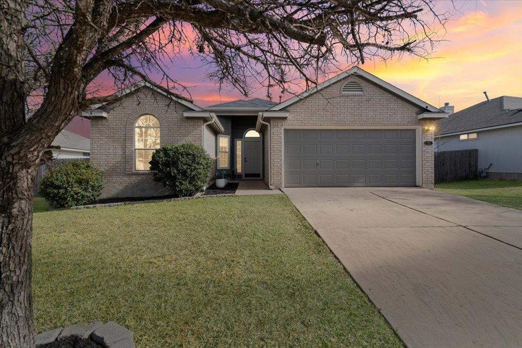 135 Langely, Kyle, TX 78640