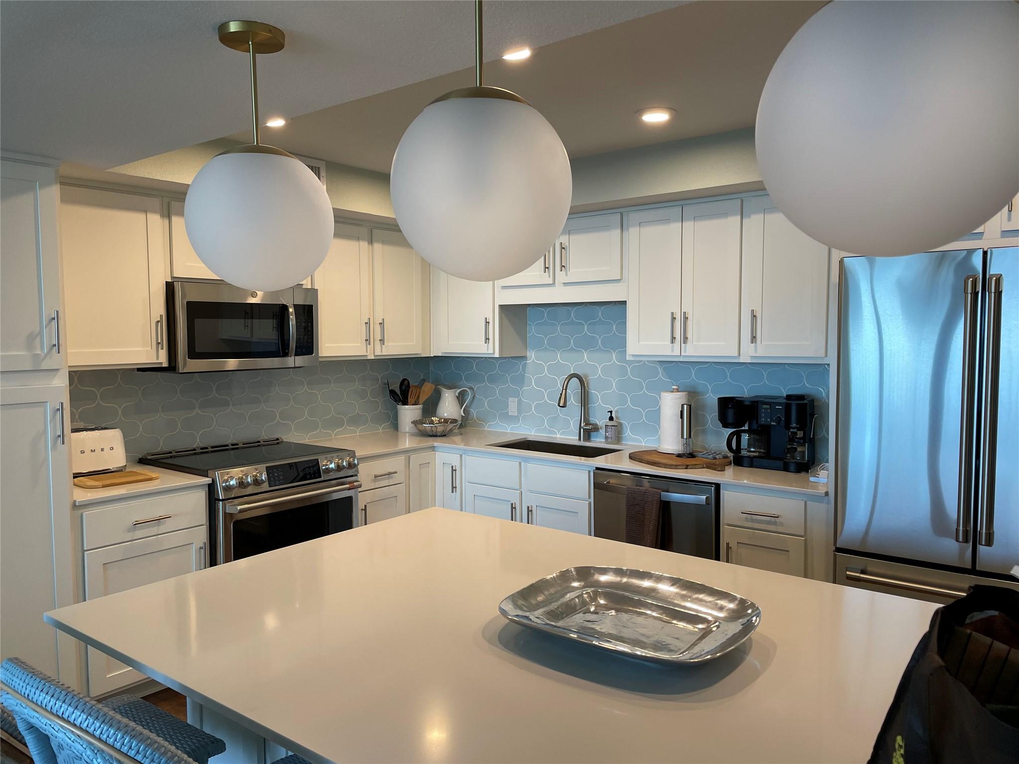 1000 N Station St # 106, Port Aransas, TX 78373