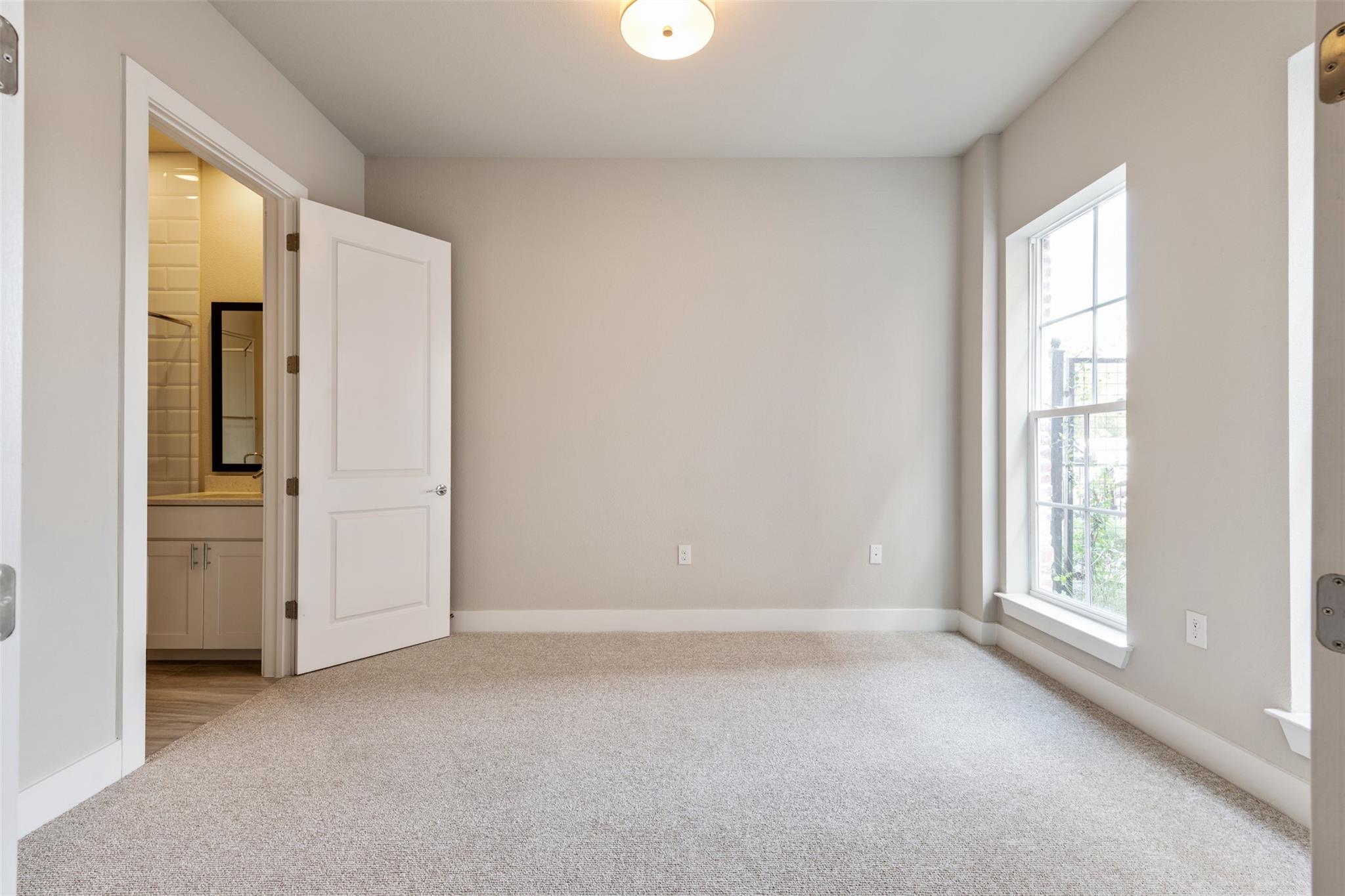 1308 Tinnin Ford Rd # 1, Austin, TX 78741