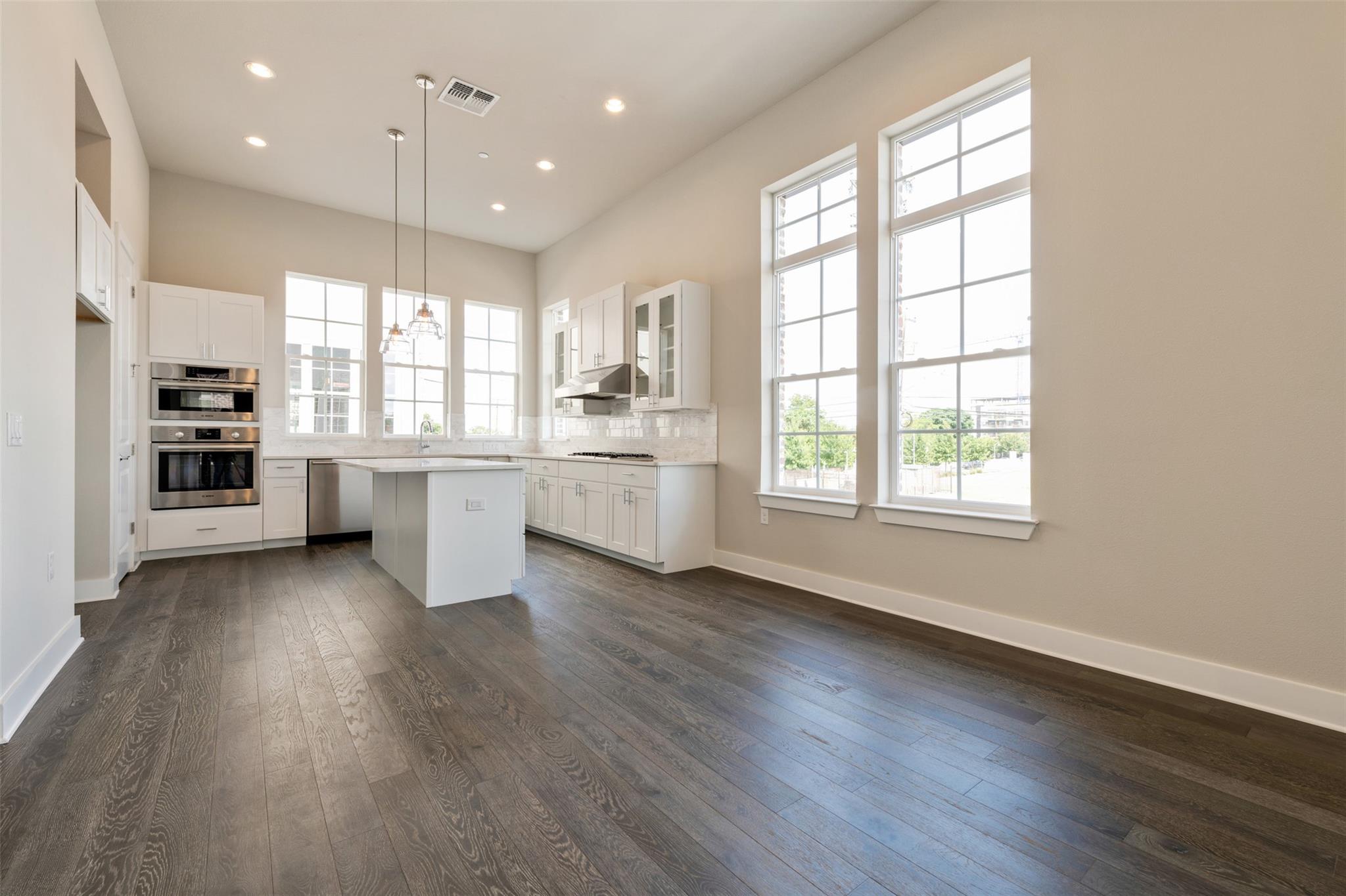 1308 Tinnin Ford Rd # 1, Austin, TX 78741