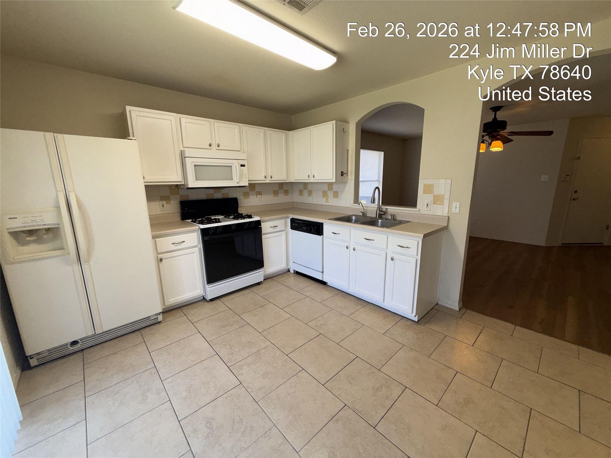 224 Jim Miller Dr, Kyle, TX 78640