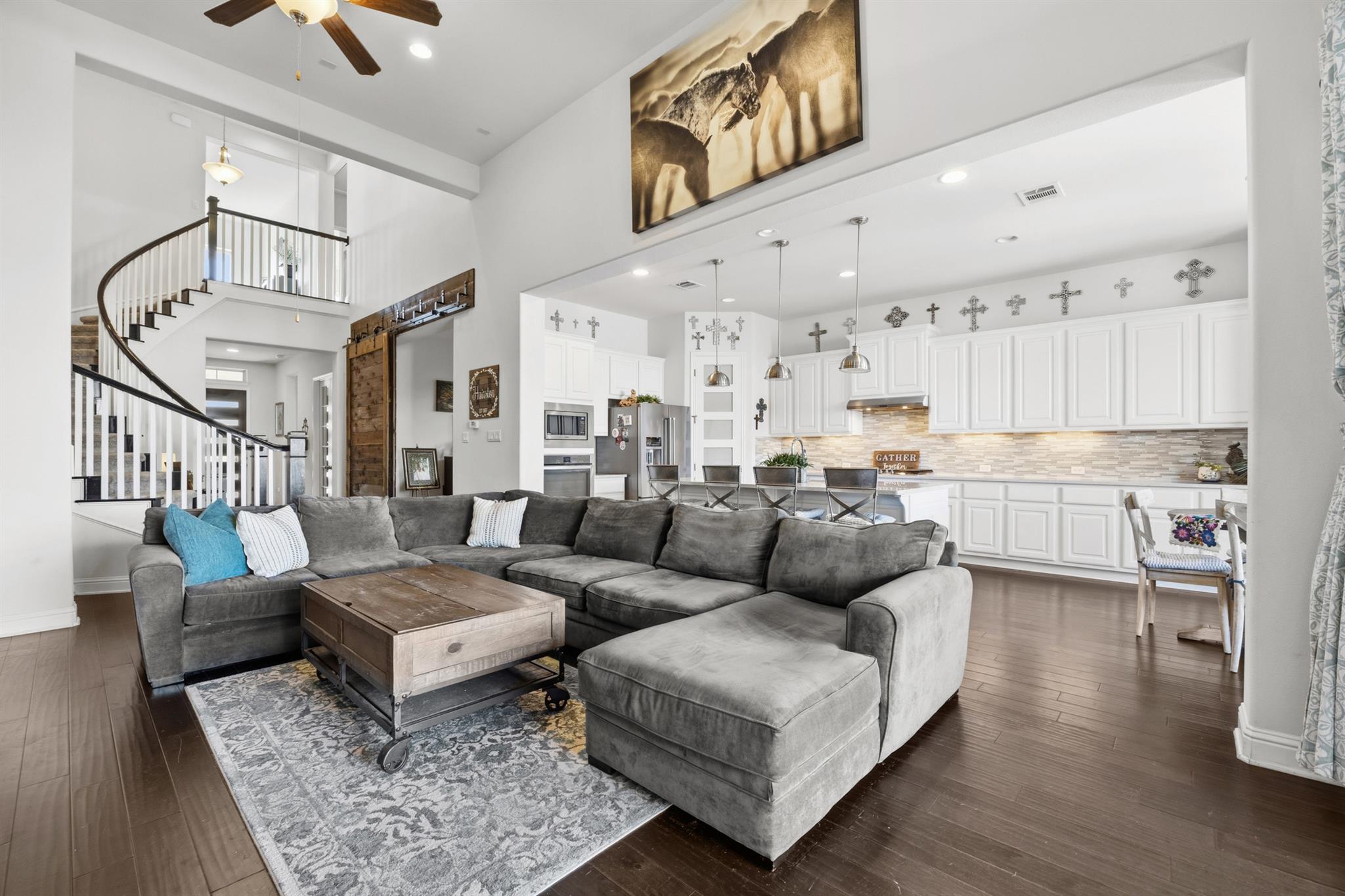 612 Dry Gulch Bnd, Cedar Park, TX 78613