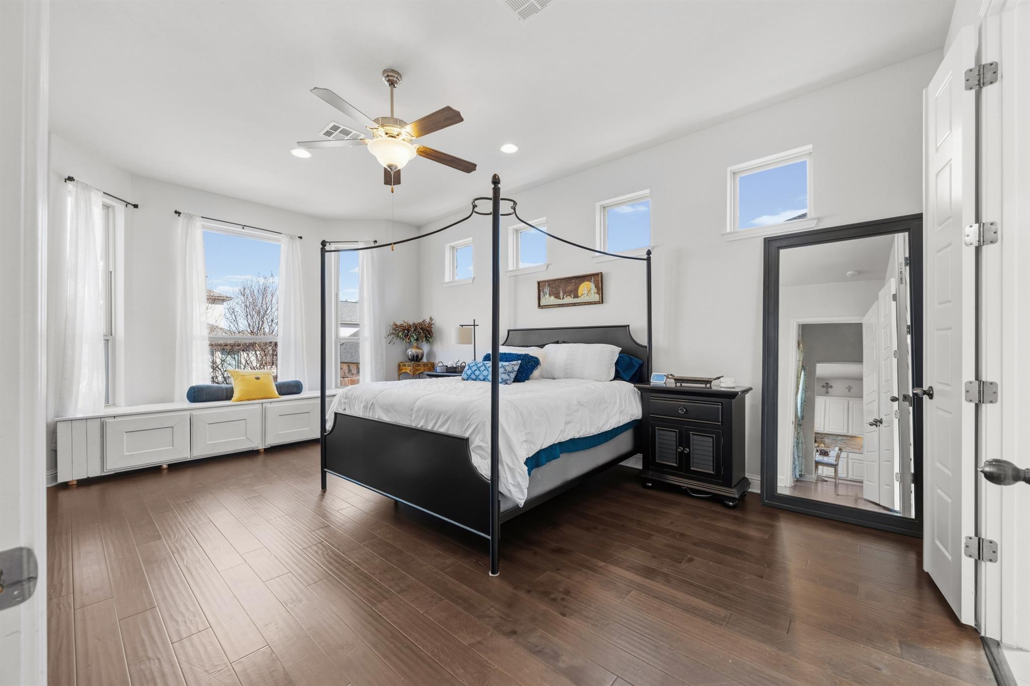 612 Dry Gulch Bnd, Cedar Park, TX 78613