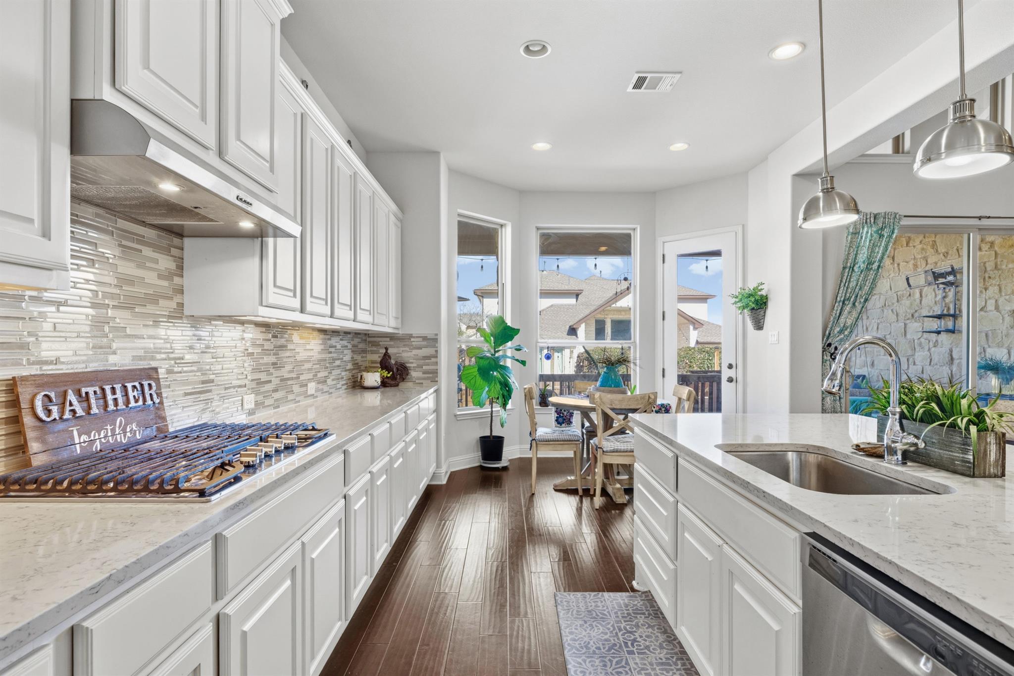 612 Dry Gulch Bnd, Cedar Park, TX 78613