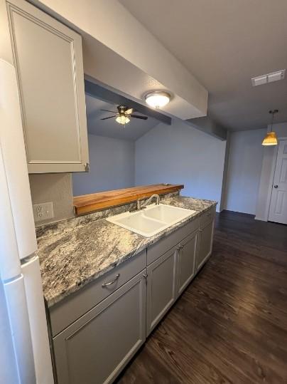 5904 Emerald Forest Dr, Austin, TX 78745