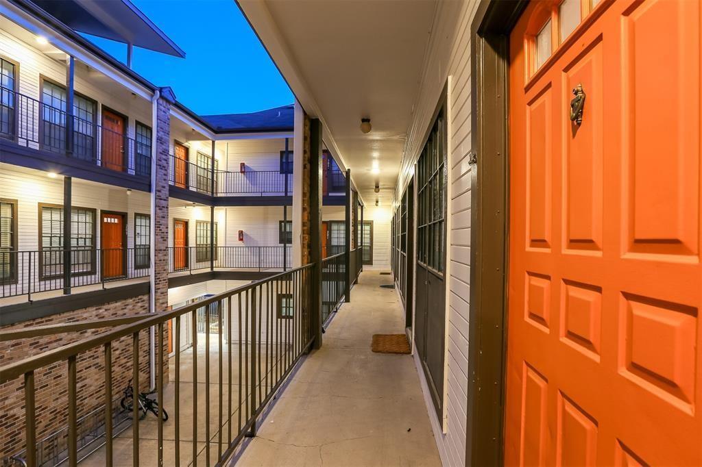 912 W 22nd St # 106, Austin, TX 78705