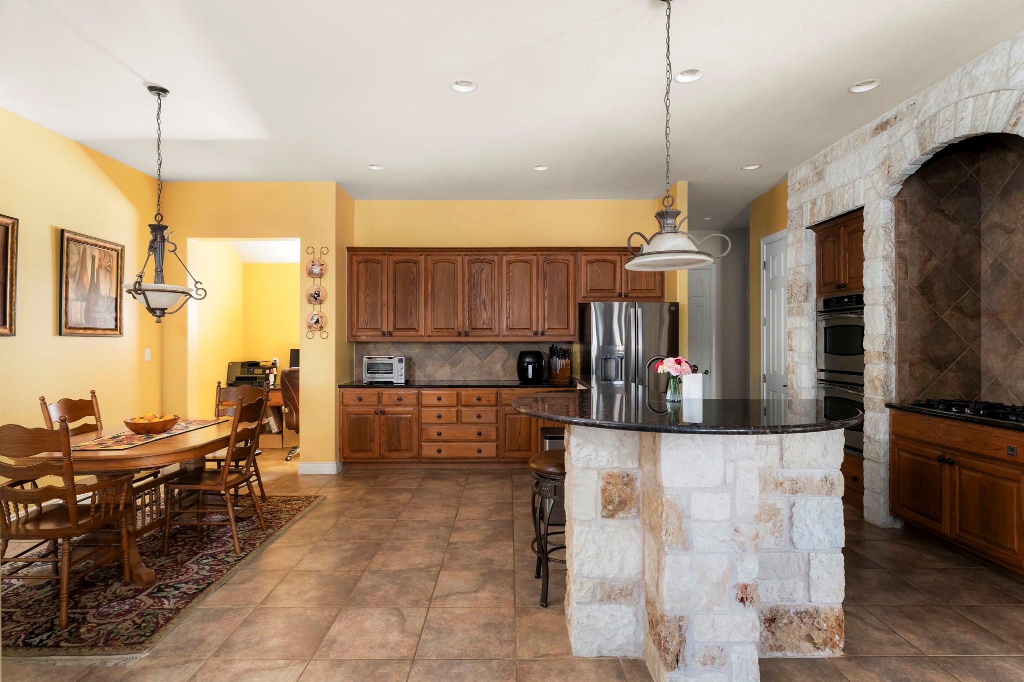 10901 Doswell Cv, Austin, TX 78739