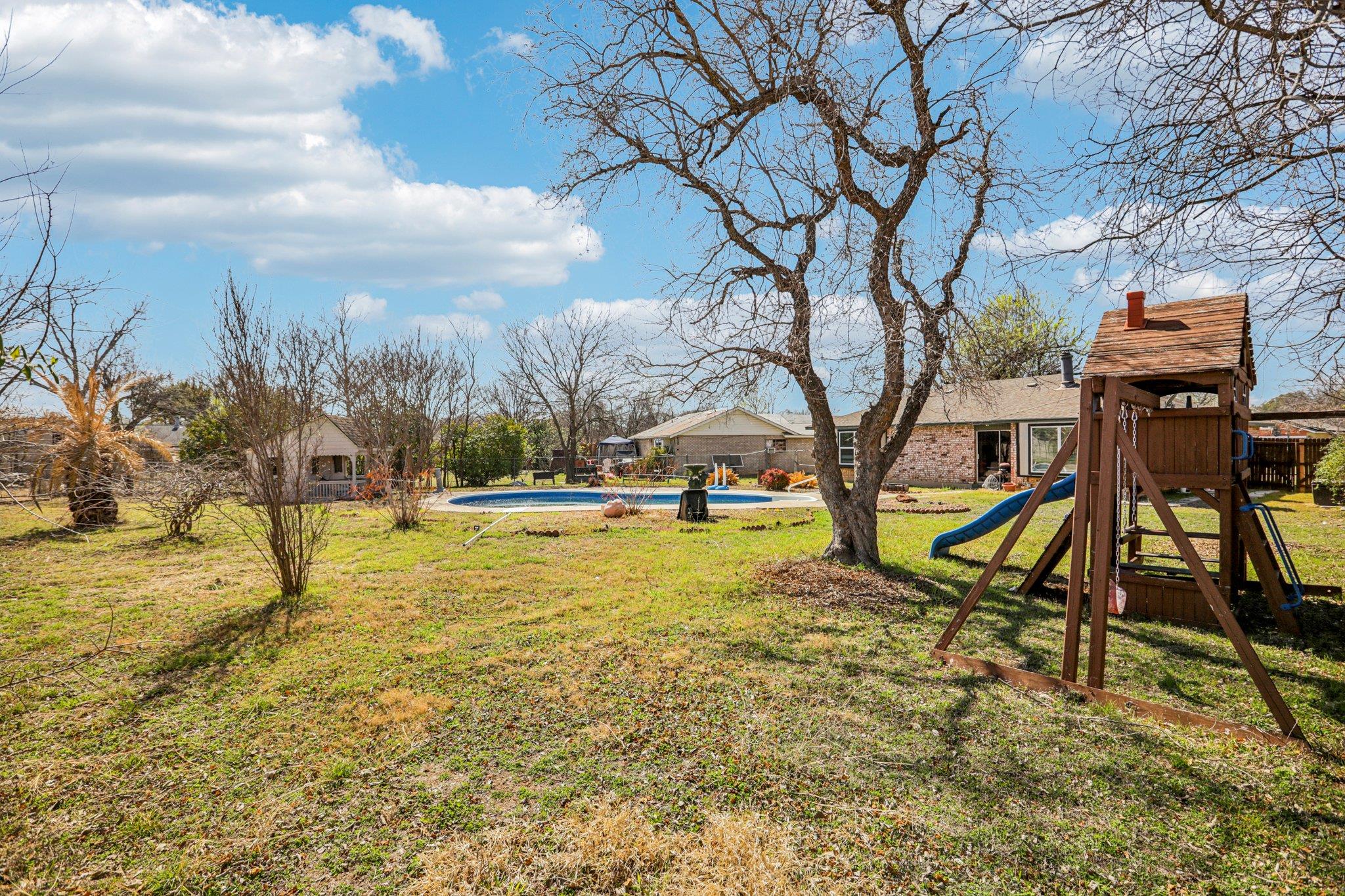 1107 Long Meadow Dr, Round Rock, TX 78664