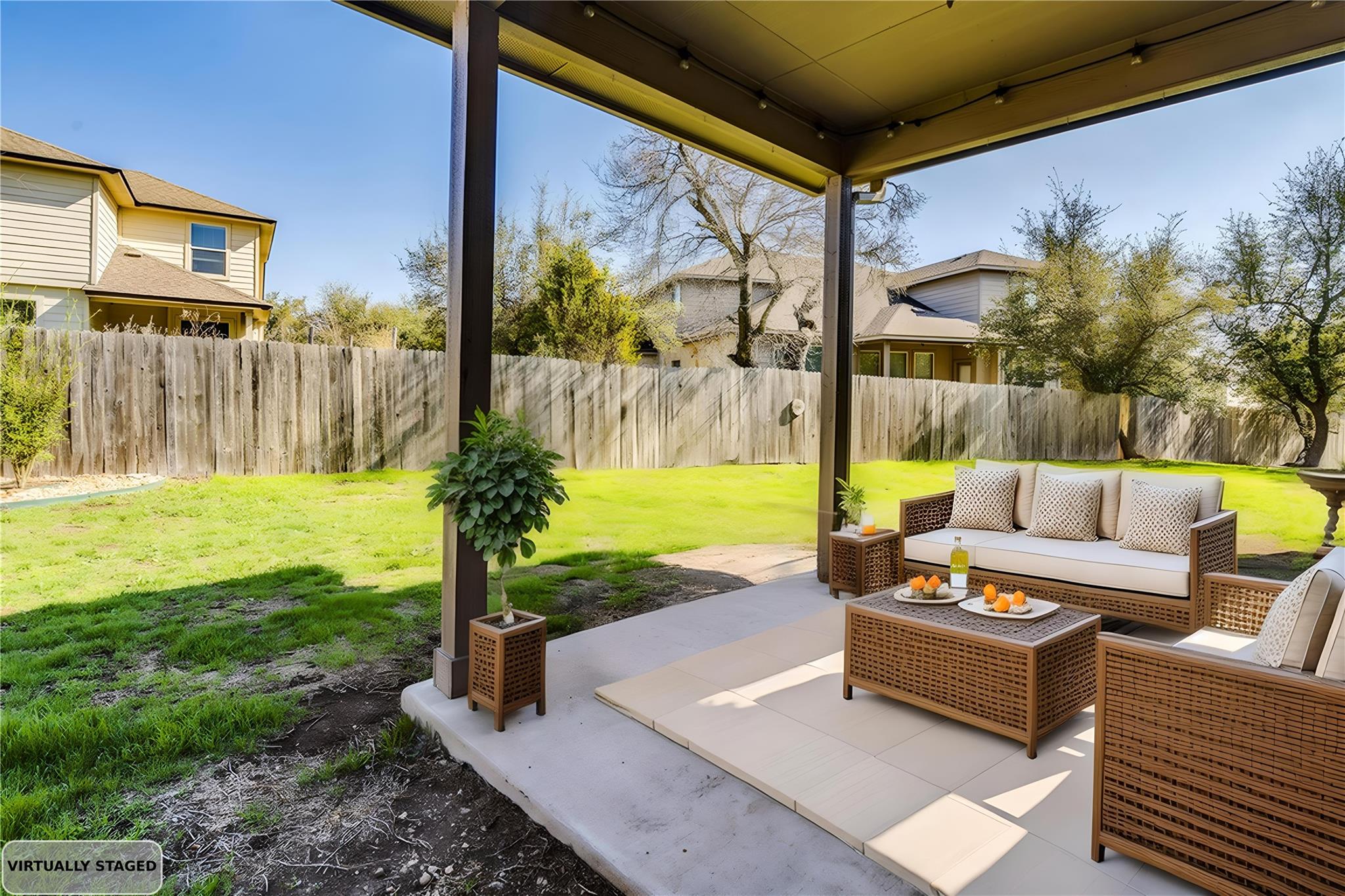 17708 Linkhill Dr, Dripping Springs, TX 78620