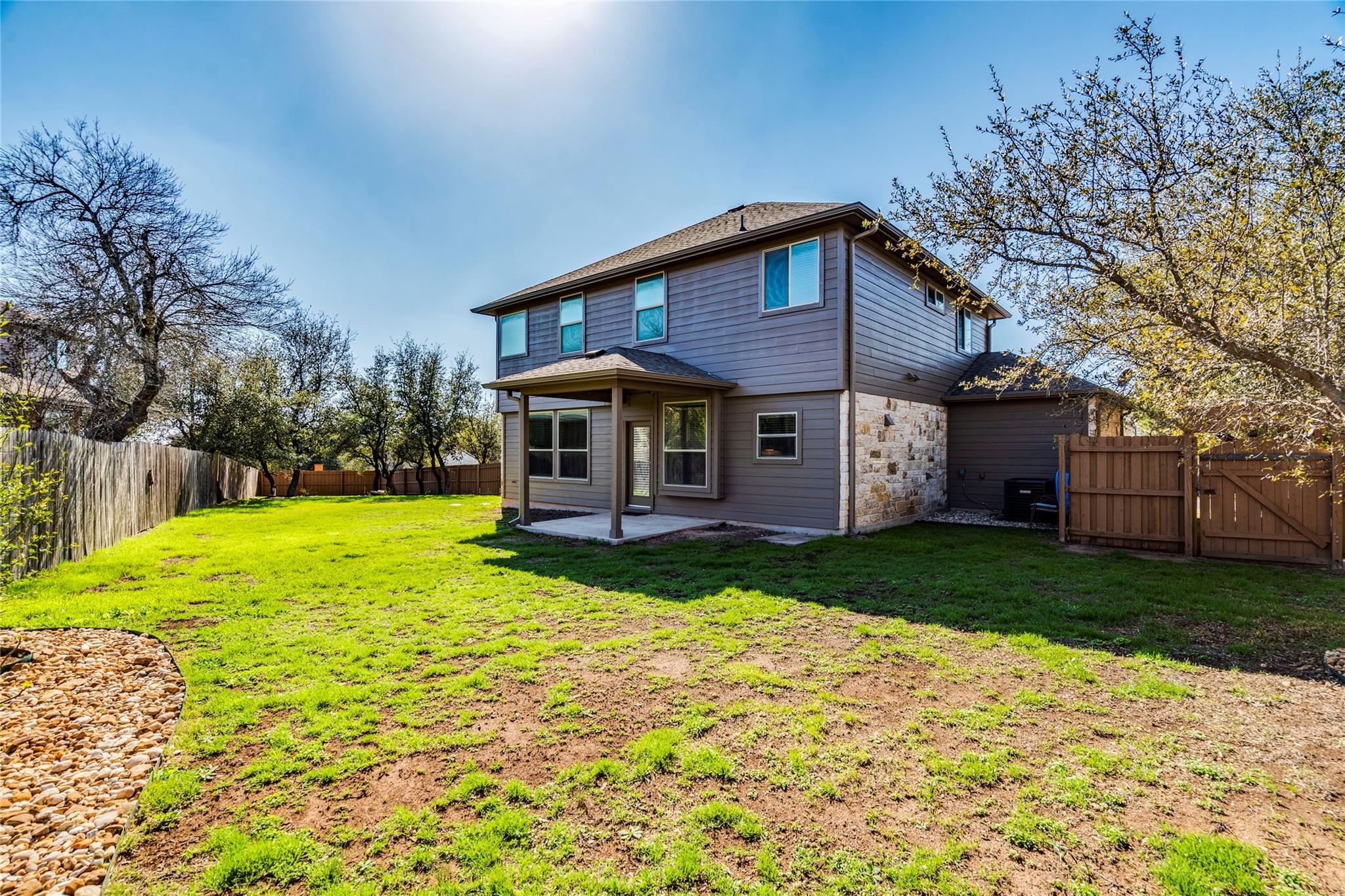 17708 Linkhill Dr, Dripping Springs, TX 78620