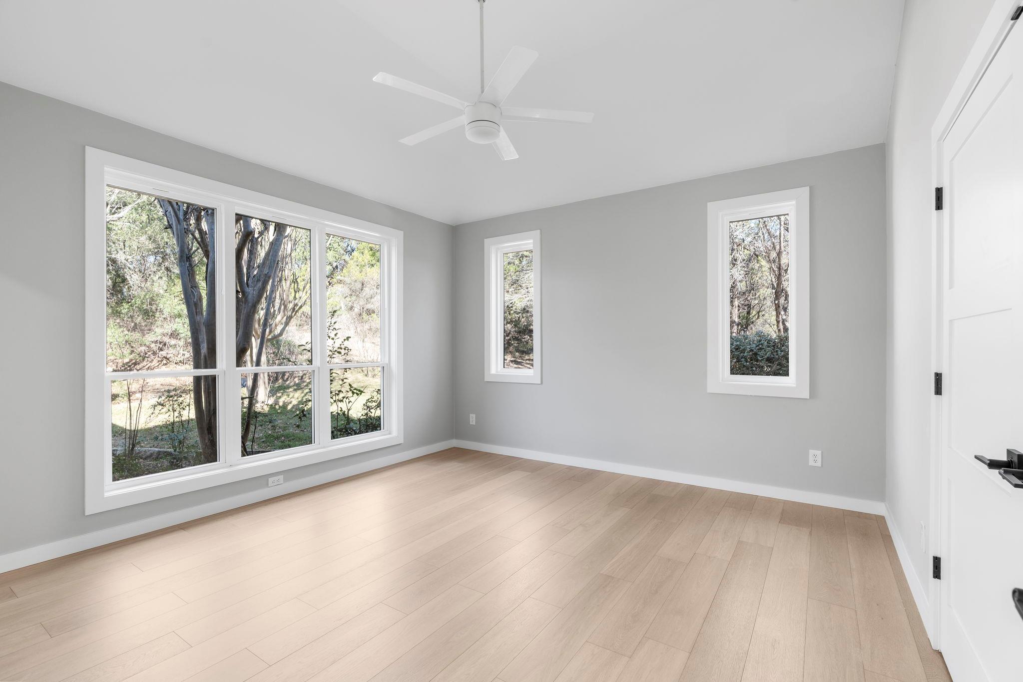 701 Furlong Dr, Austin, TX 78746