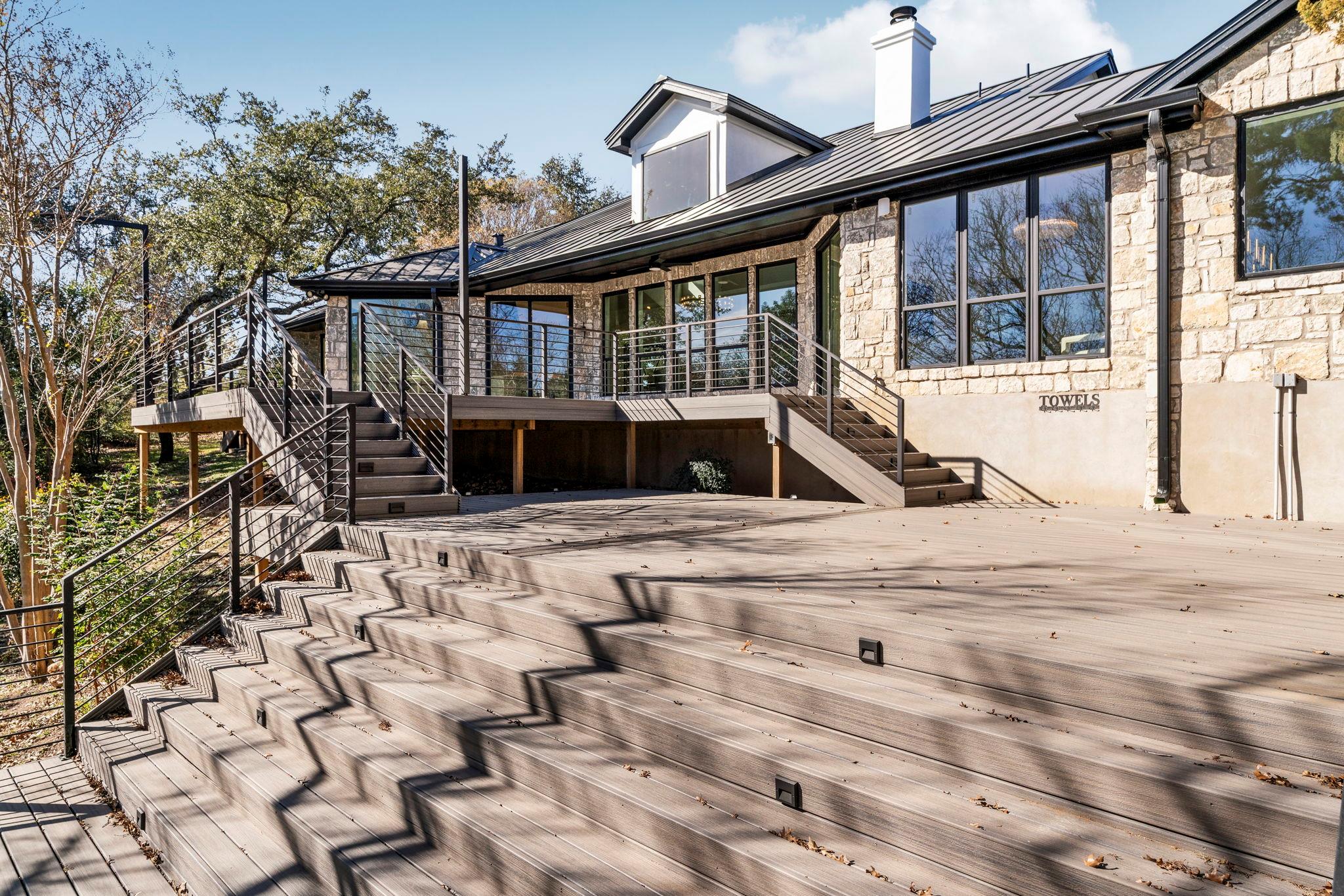 701 Furlong Dr, Austin, TX 78746