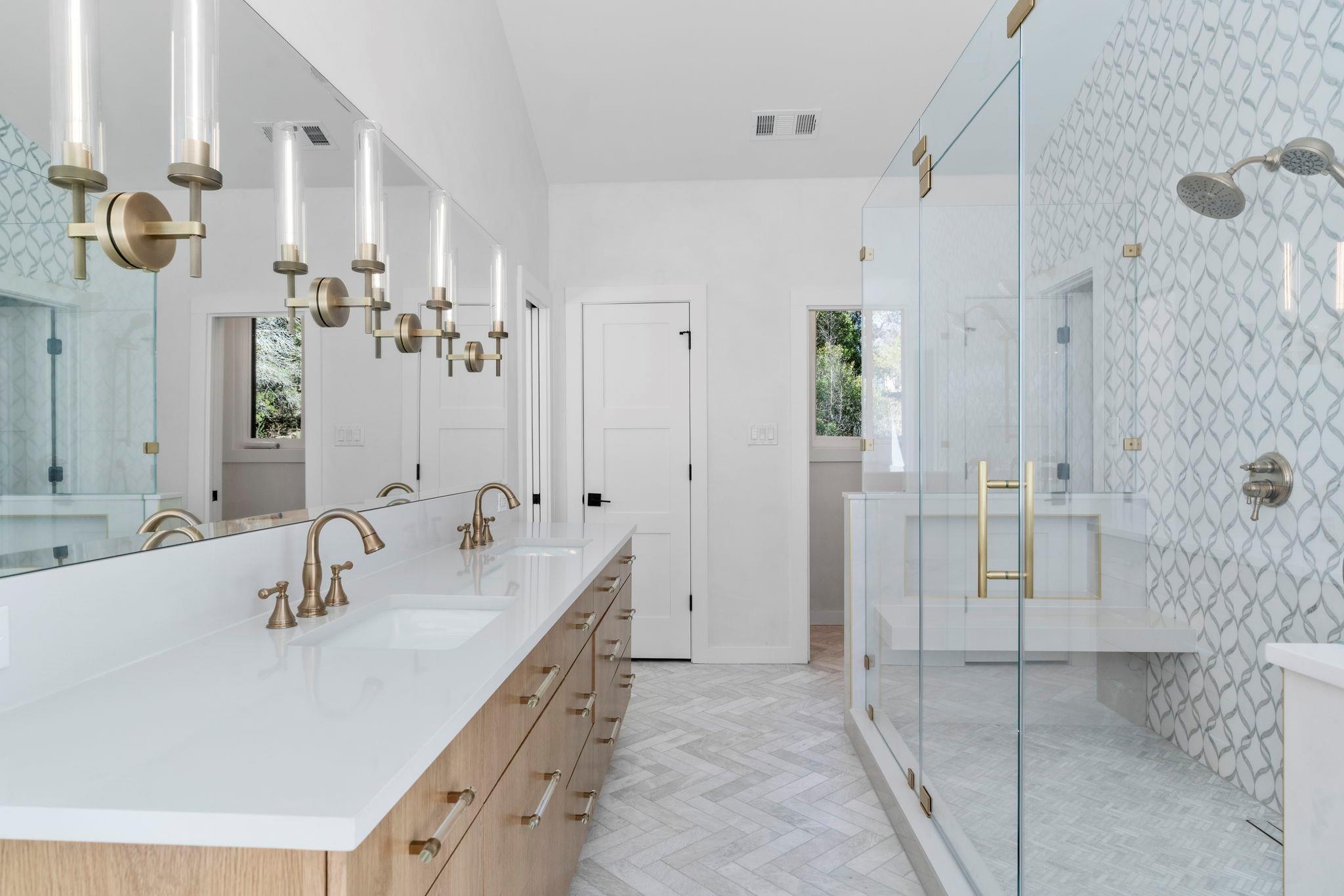 701 Furlong Dr, Austin, TX 78746