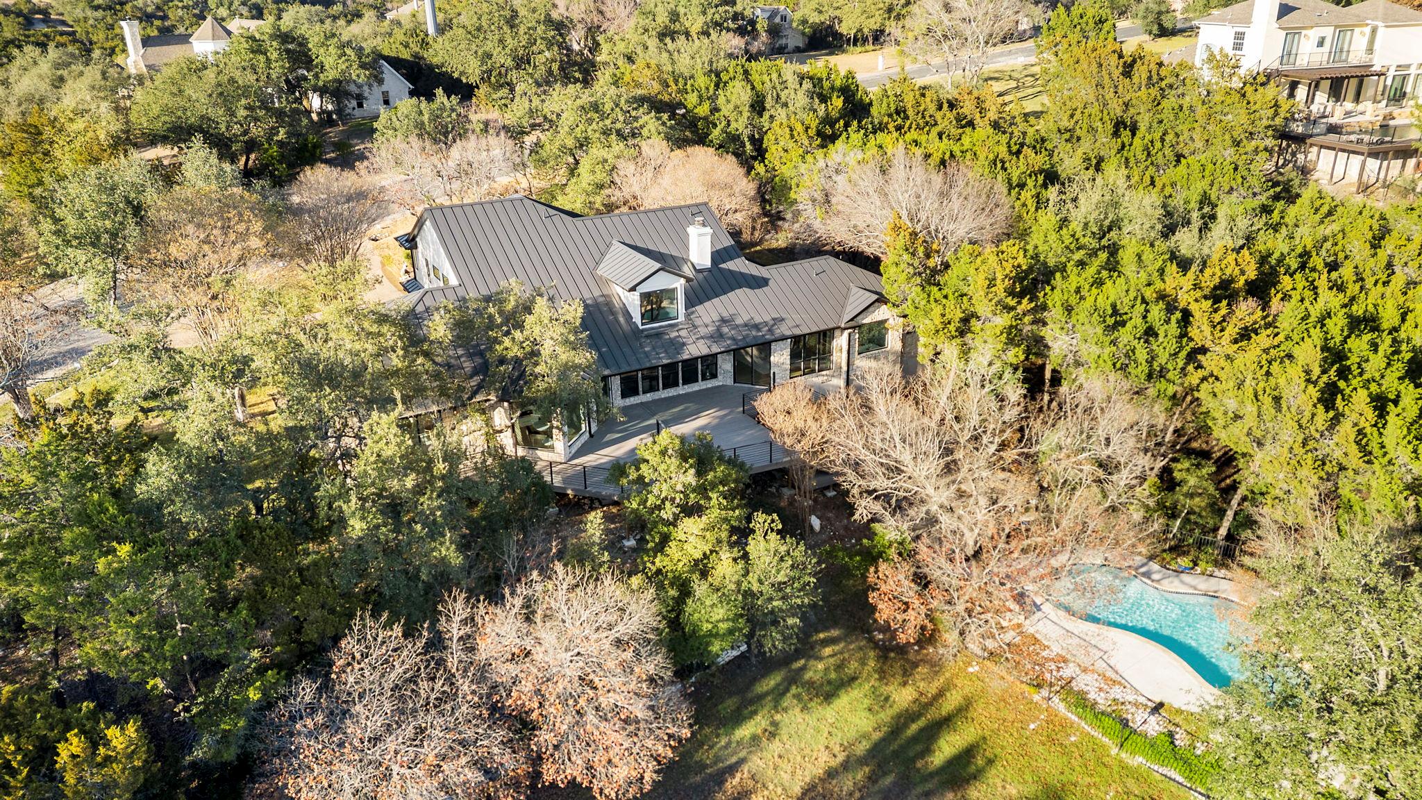 701 Furlong Dr, Austin, TX 78746